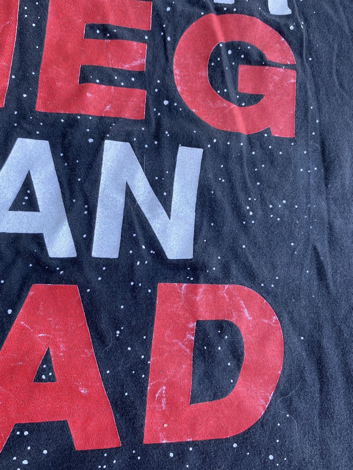 Vintage Vintage 90’s Red Dwarf Smeg TV Sci Fi Faded Shirt Size US XL / EU 56 / 4 - 9 Thumbnail