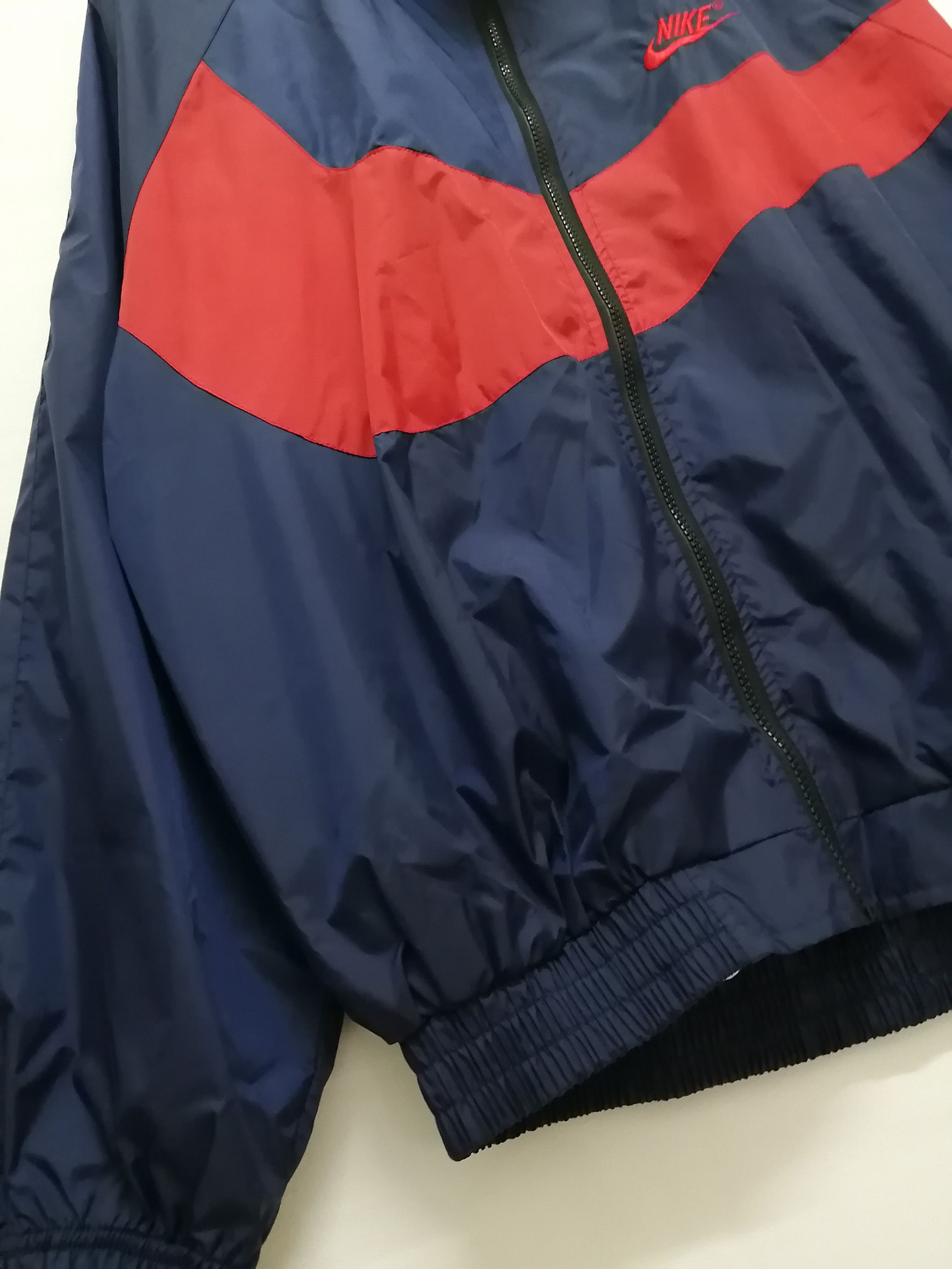 Nike Vintage NIKE Big Swoosh Windbreaker Jacket Size US M / EU 48-50 / 2 - 6 Thumbnail