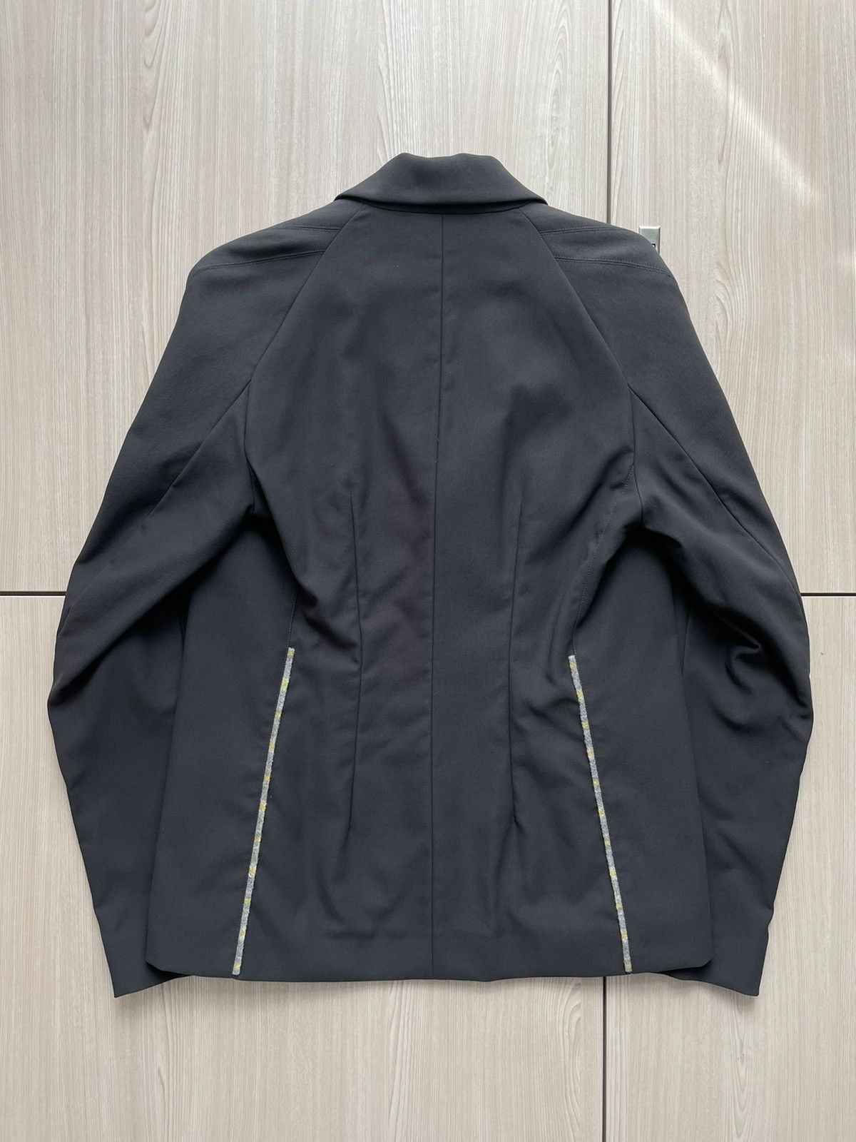 Kiko Kostadinov 00112021 FW21 Harkman Darted Shoulder Jacket | Grailed