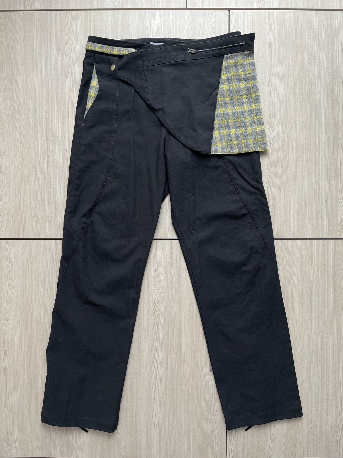 image of Kiko Kostadinov 00112021 Fw21 Harkman Trousers in Grey, Men's (Size 30)