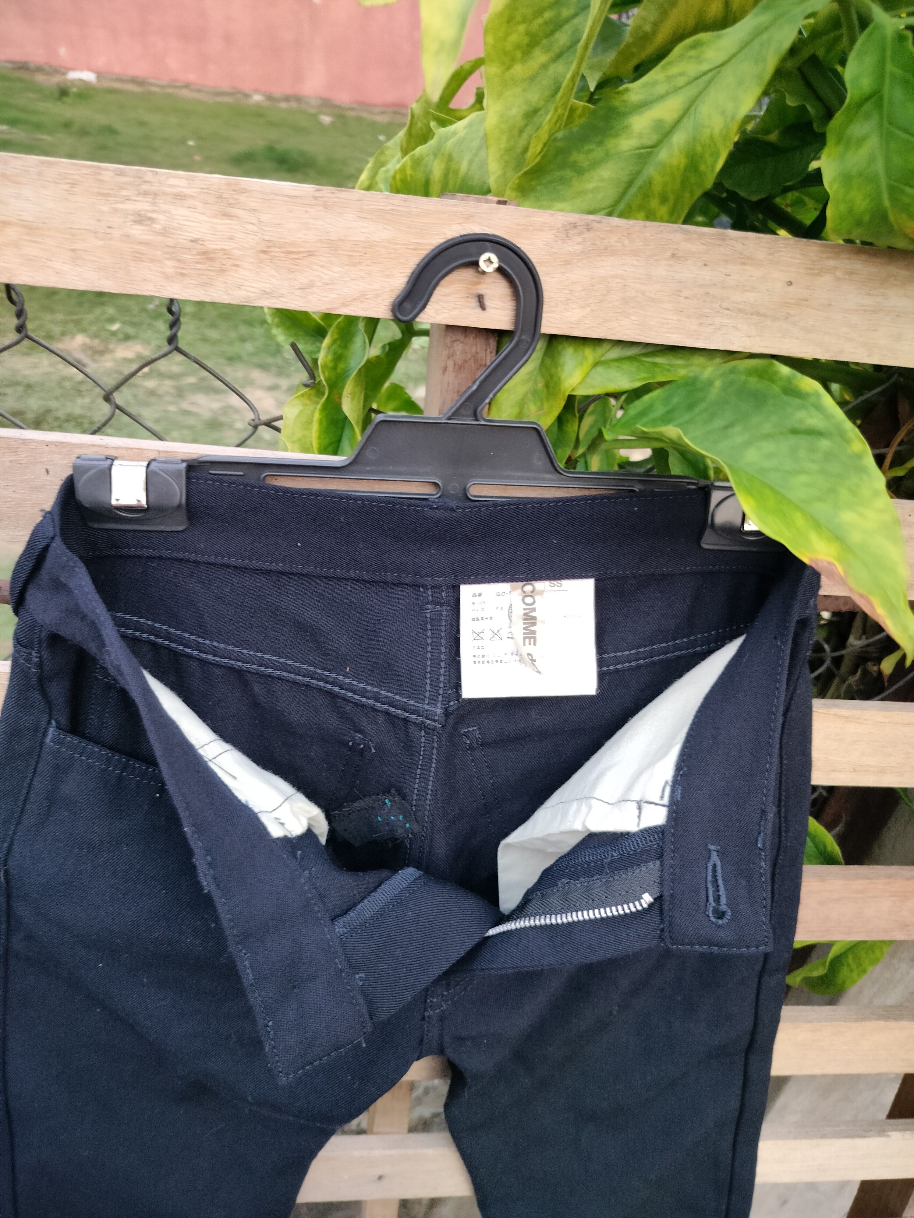 Comme des Garcons AD2004 GO-PO14 DISTRESSED COMME DES GARCON SHORT PANT Size US 27 - 8 Thumbnail