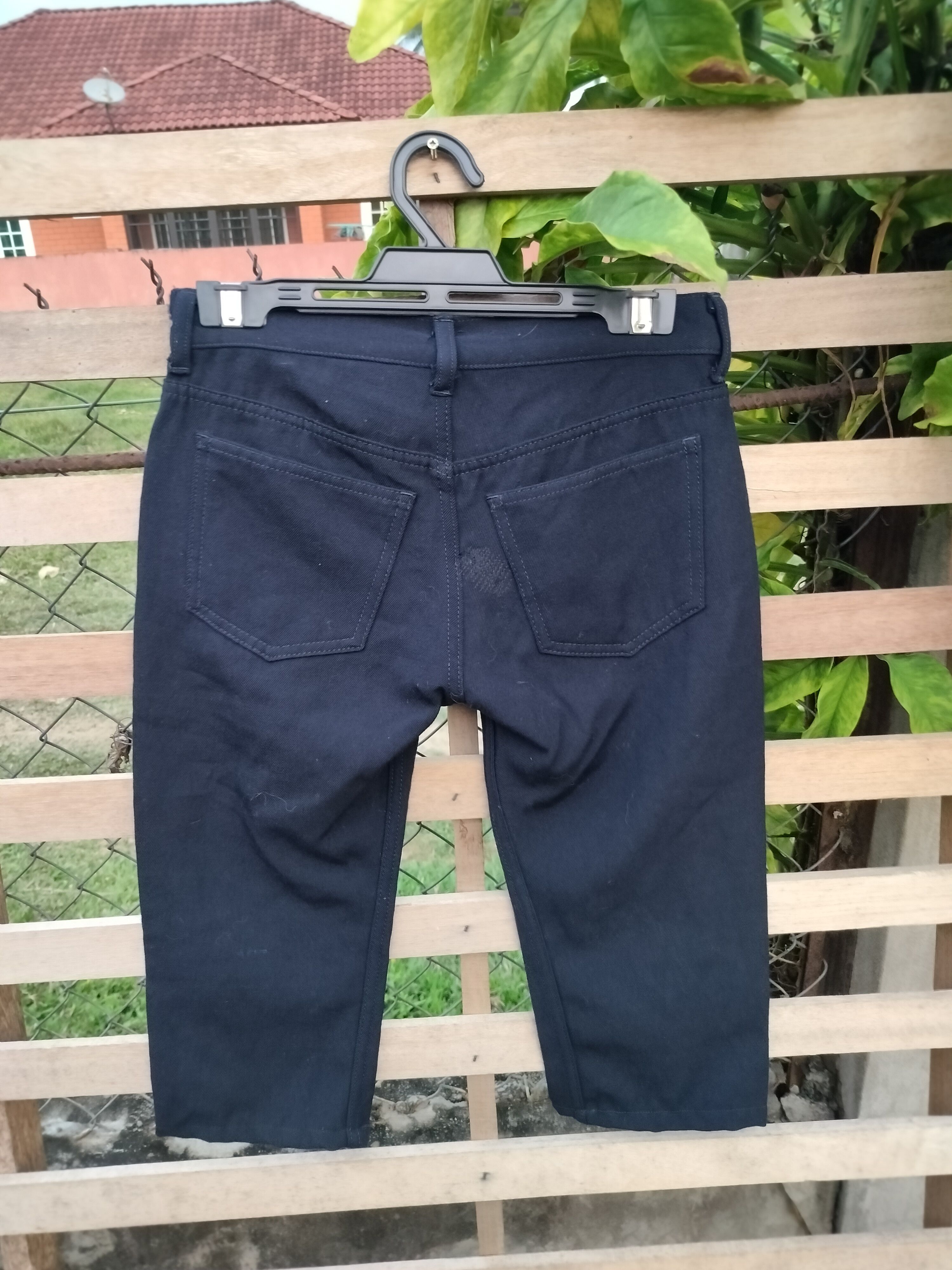 Comme des Garcons AD2004 GO-PO14 DISTRESSED COMME DES GARCON SHORT PANT Size US 27 - 10 Thumbnail