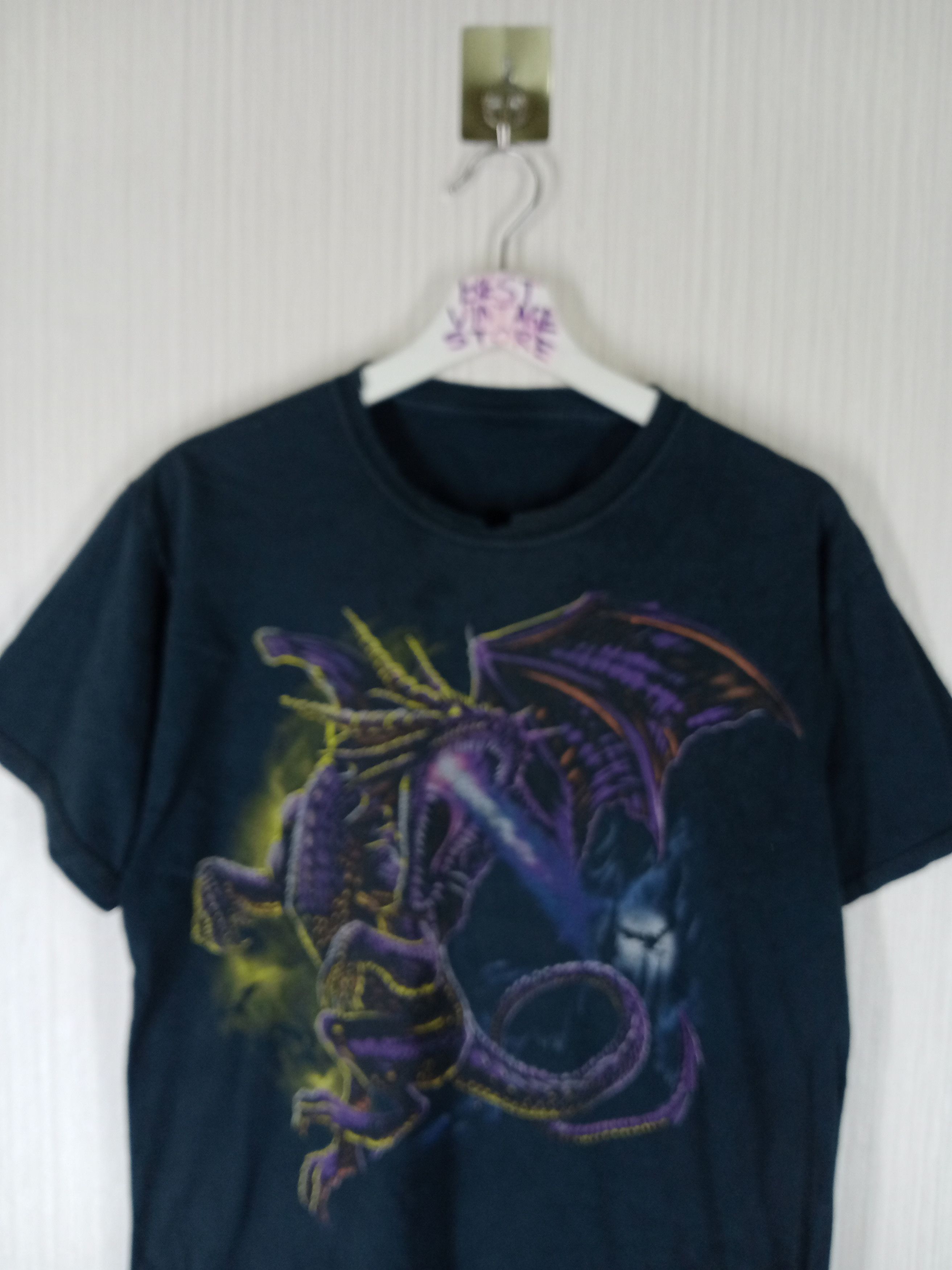 Vintage Vintage Purple Dragon Print - Black T-Shirt Size US M / EU 48-50 / 2 - 3 Thumbnail