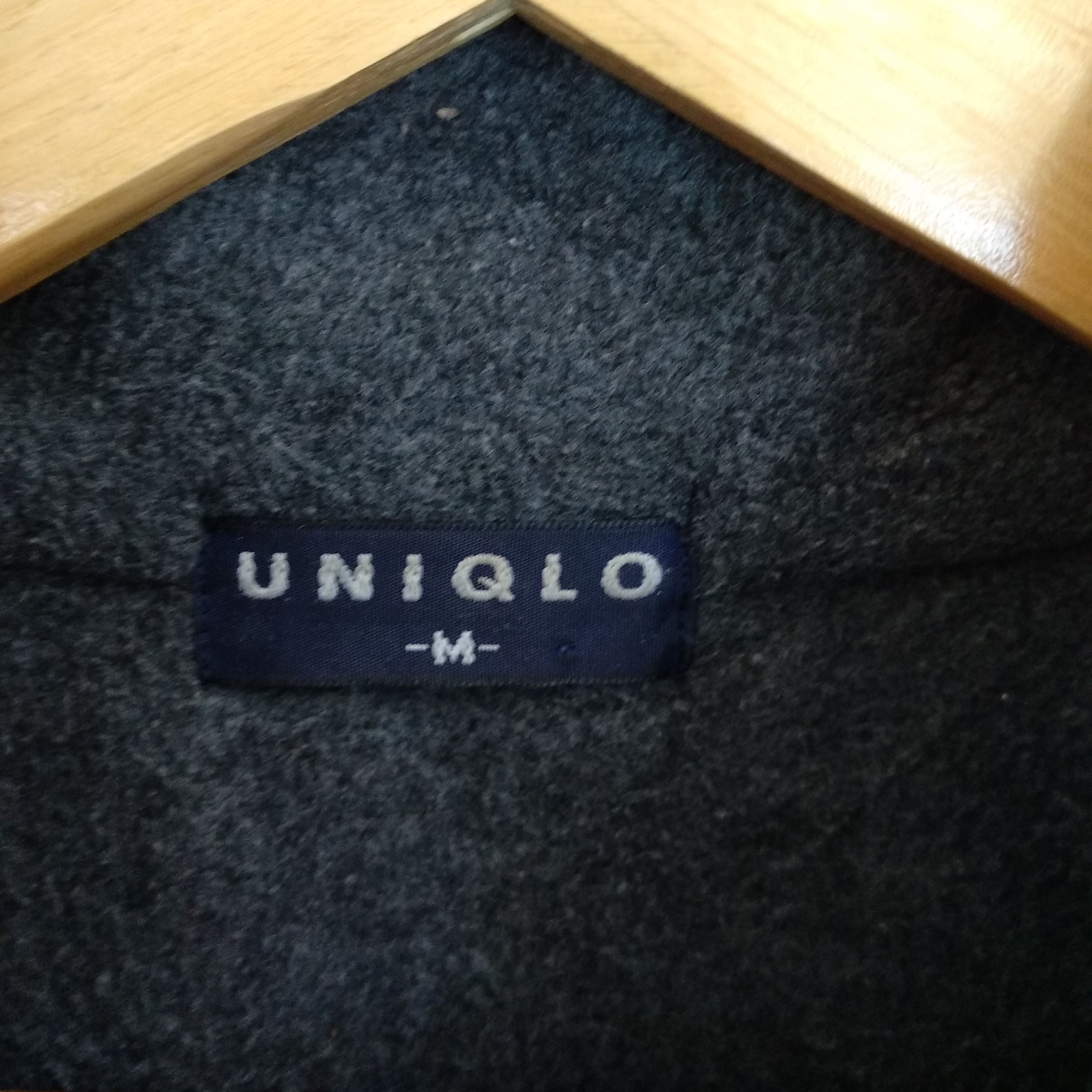Japanese Brand Vintage 90's UNIQLO Dark Grey Fleece Jacket Size US M / EU 48-50 / 2 - 9 Thumbnail