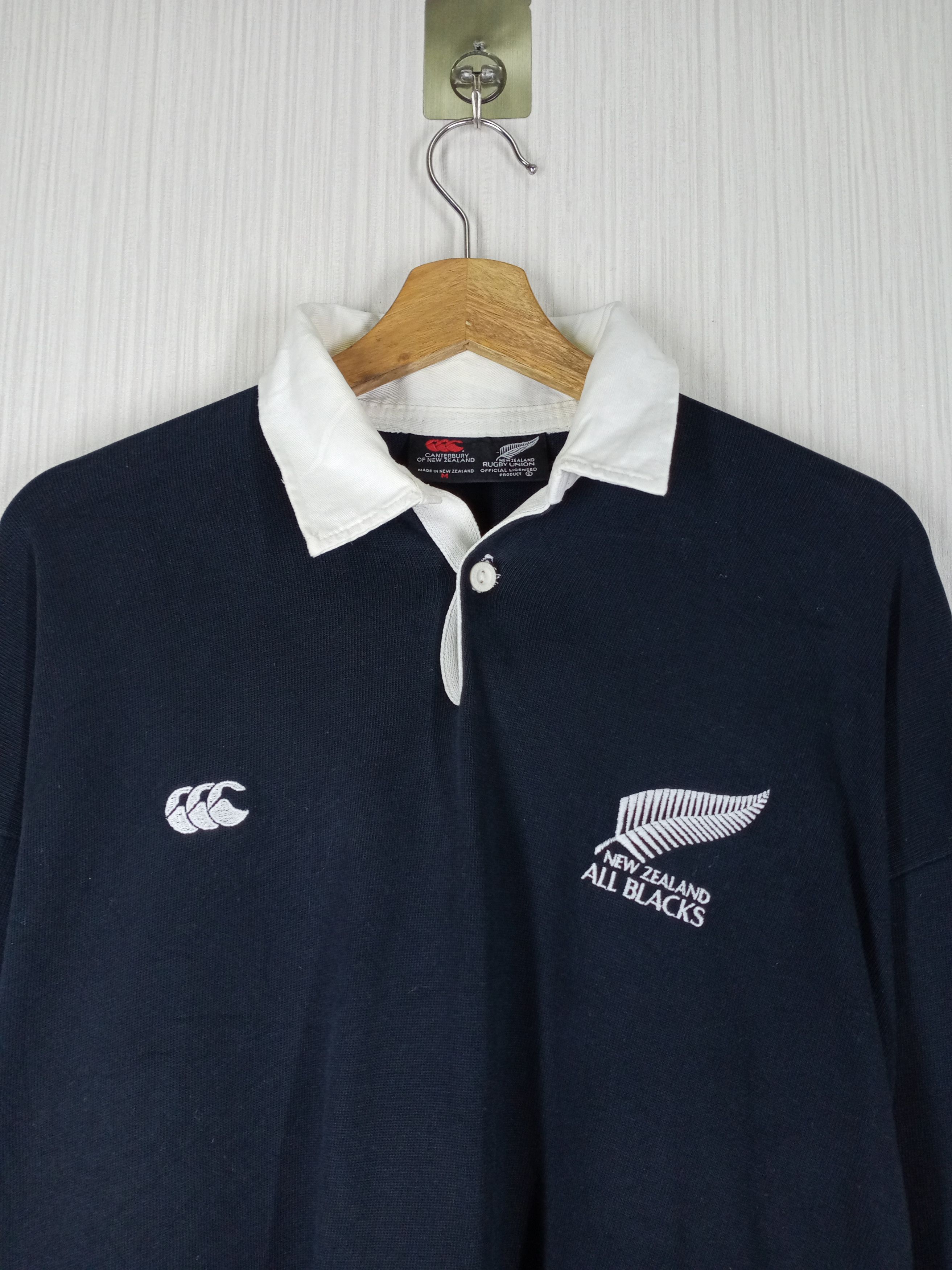 Canterbury of New Zealand Rare Vintage 90s Canterbury All Blacks Polos Rugby Shirt Size US M / EU 48-50 / 2 - 2 Thumbnail