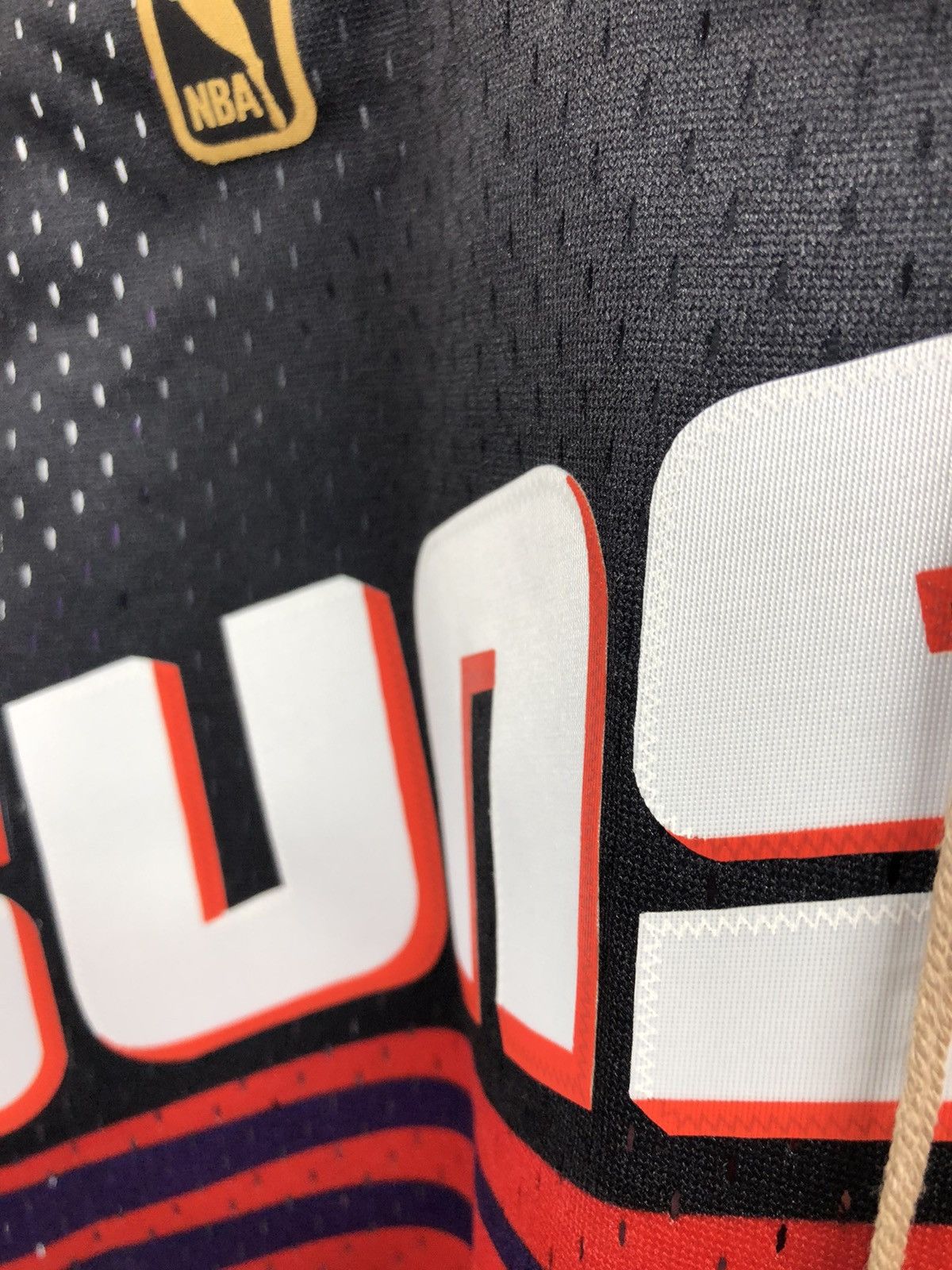 Mitchell & Ness Mitchell and Ness Phoenix Suns Steve Nash Black Jersey Size US M / EU 48-50 / 2 - 4 Thumbnail