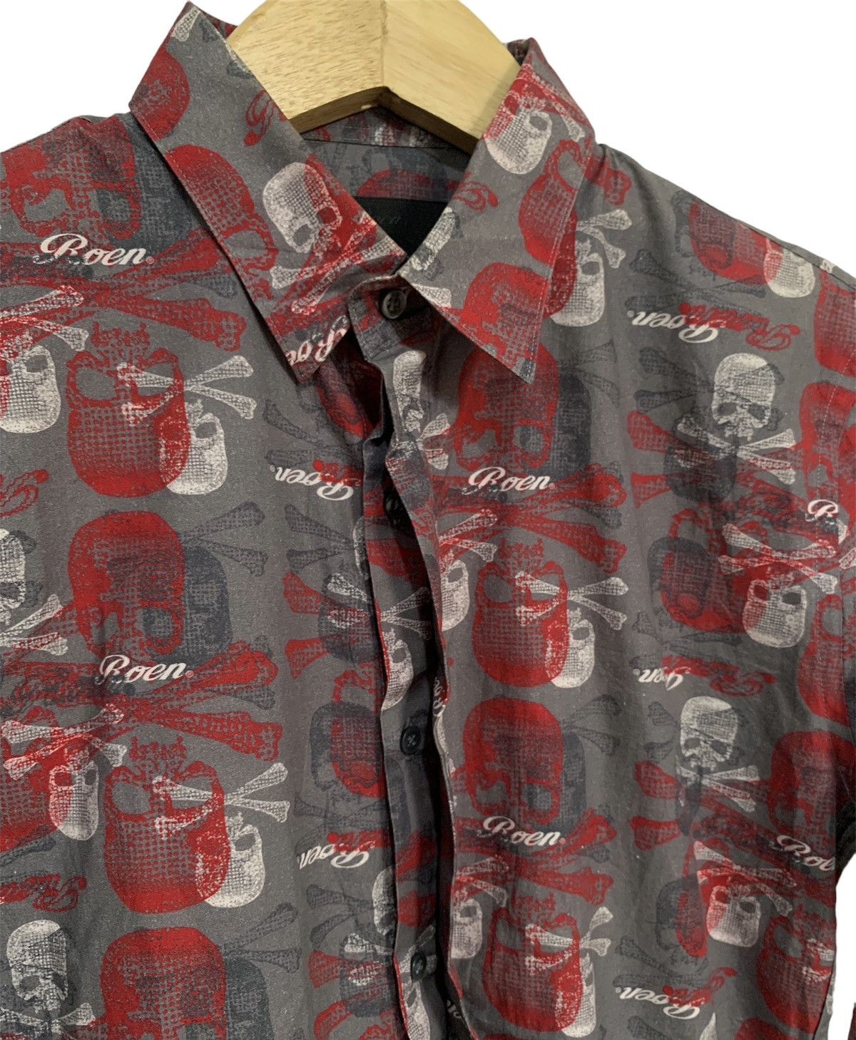 Japanese Brand Roen x semantic design skull cross pattern button up shirt Size US M / EU 48-50 / 2 - 5 Thumbnail