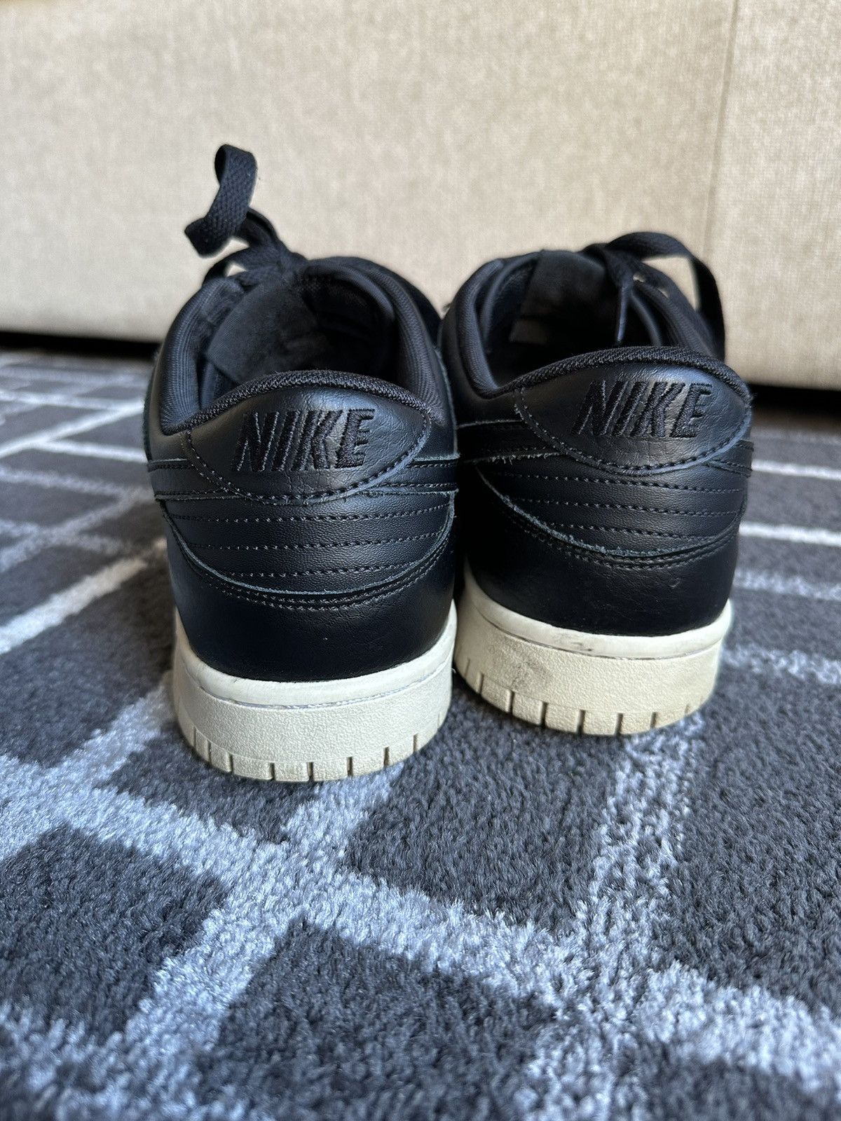 Nike Rare Nike Dunk Low Black Leather 2018 sneakers Size US 10 / EU 43 - 3 Thumbnail