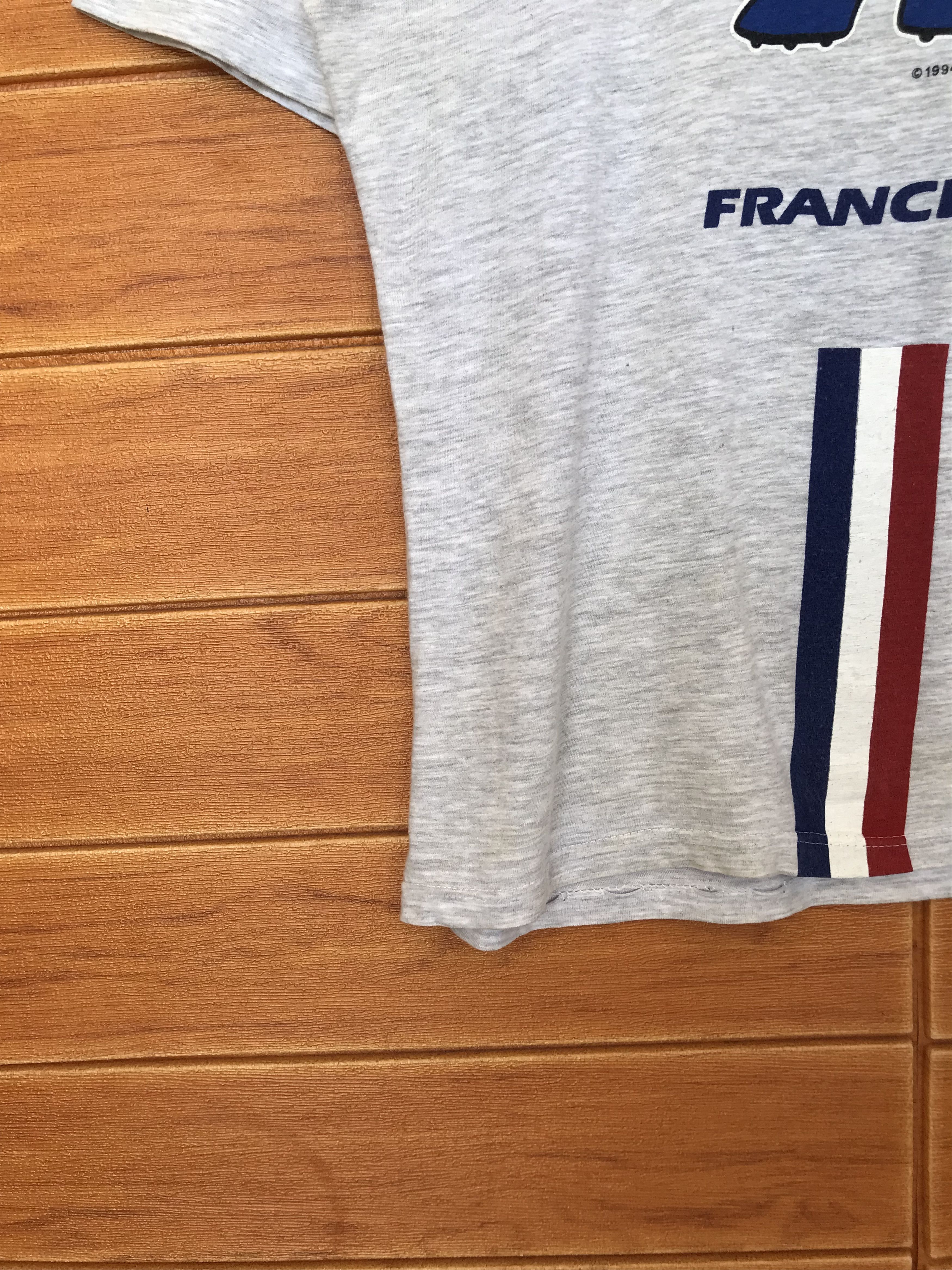 Vintage Vintage 1998 FIFA World Cup France T-Shirt Size US L / EU 52-54 / 3 - 9 Thumbnail