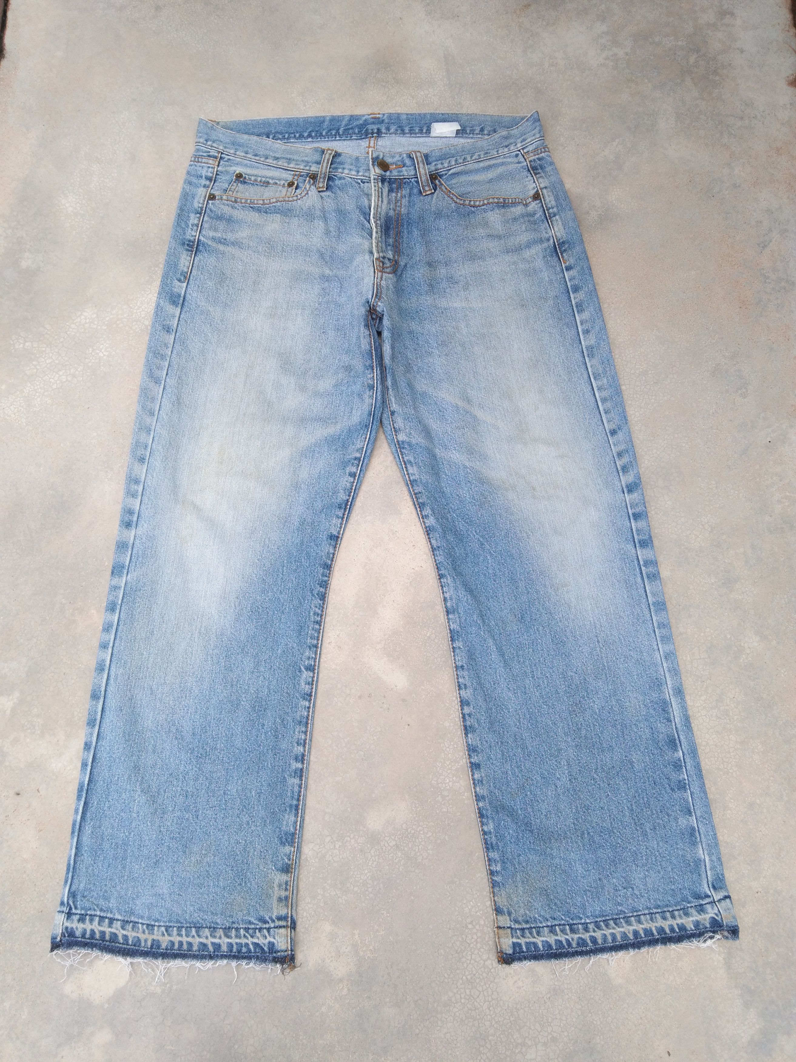 image of Distressed Japanese Unbrand Wide Leg Jeans 33X28 in Blue, Men's