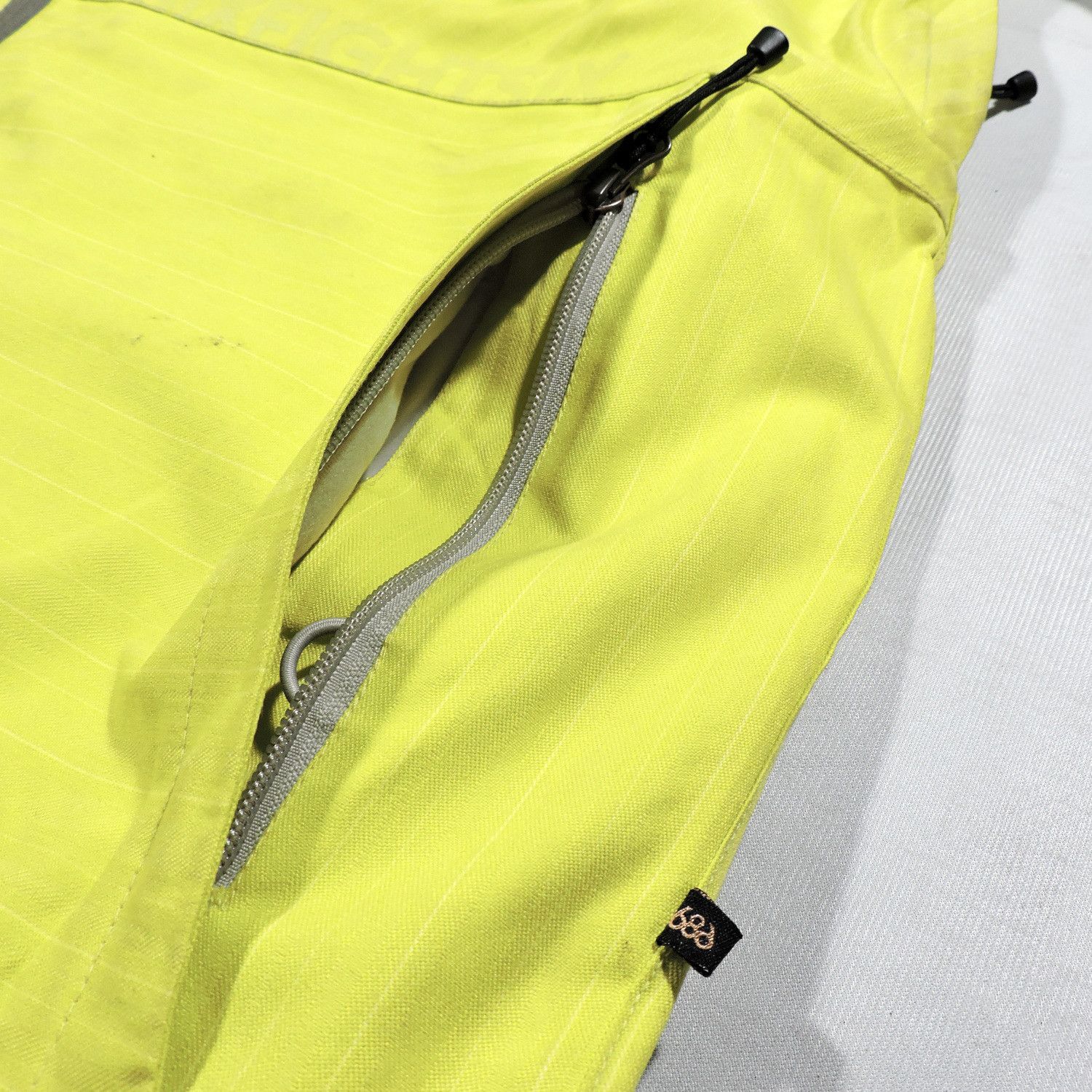 686 686 INFIDBY PLEXUS BETA INFIDRY-20™ SNOWBOARDS JACKET Size US L / EU 52-54 / 3 - 14 Thumbnail