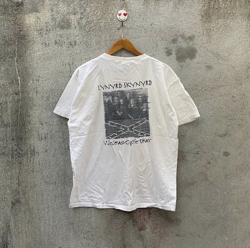 Band Tees Vintage Lynyrd Skynyrd band tshirt Size US XL / EU 56 / 4 - 2 Thumbnail
