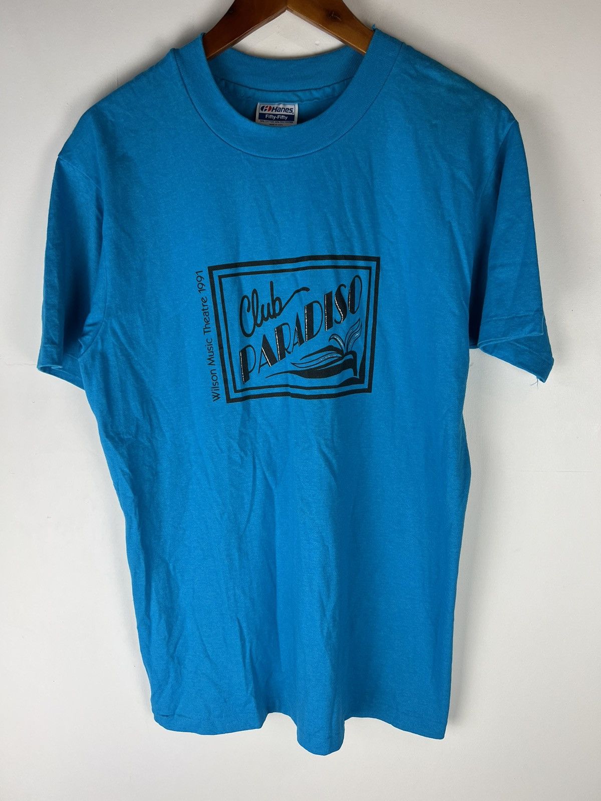 Hanes Vintage 1991 Wilson Music Theatre Club Paradiso Tee Size US M / EU 48-50 / 2 - 1 Thumbnail
