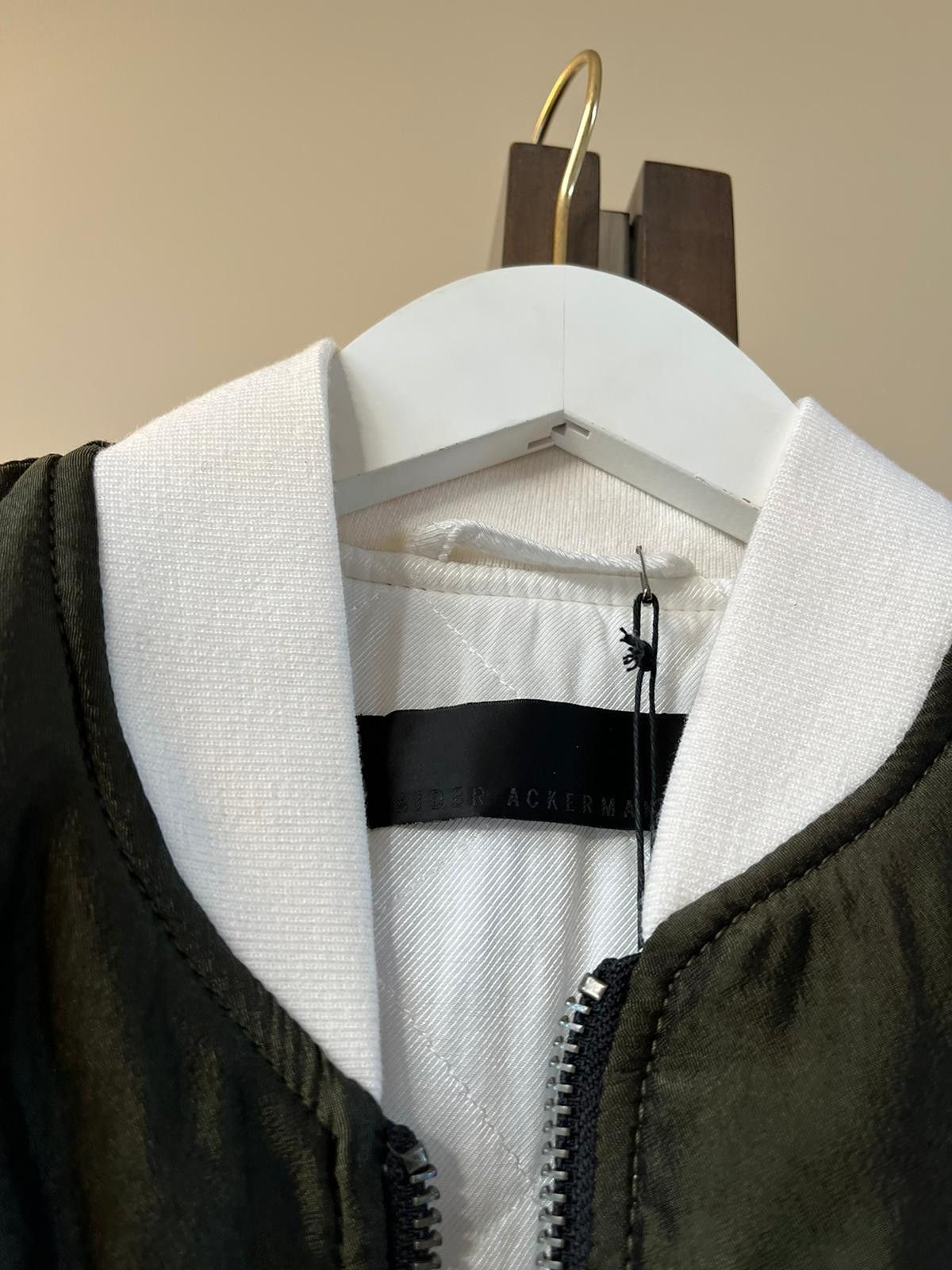 Haider Ackermann Classic Bomber Jacket in Cornwalls Khaki / Ivory Size US M / EU 48-50 / 2 - 5 Thumbnail