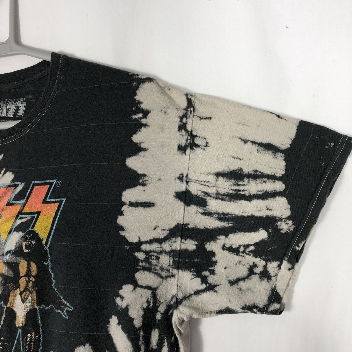 Band Tees × KISS × Vintage Heavy Metal Band Kiss Big Image Tye Dye Promo Tee Size US XL / EU 56 / 4 - 6 Thumbnail