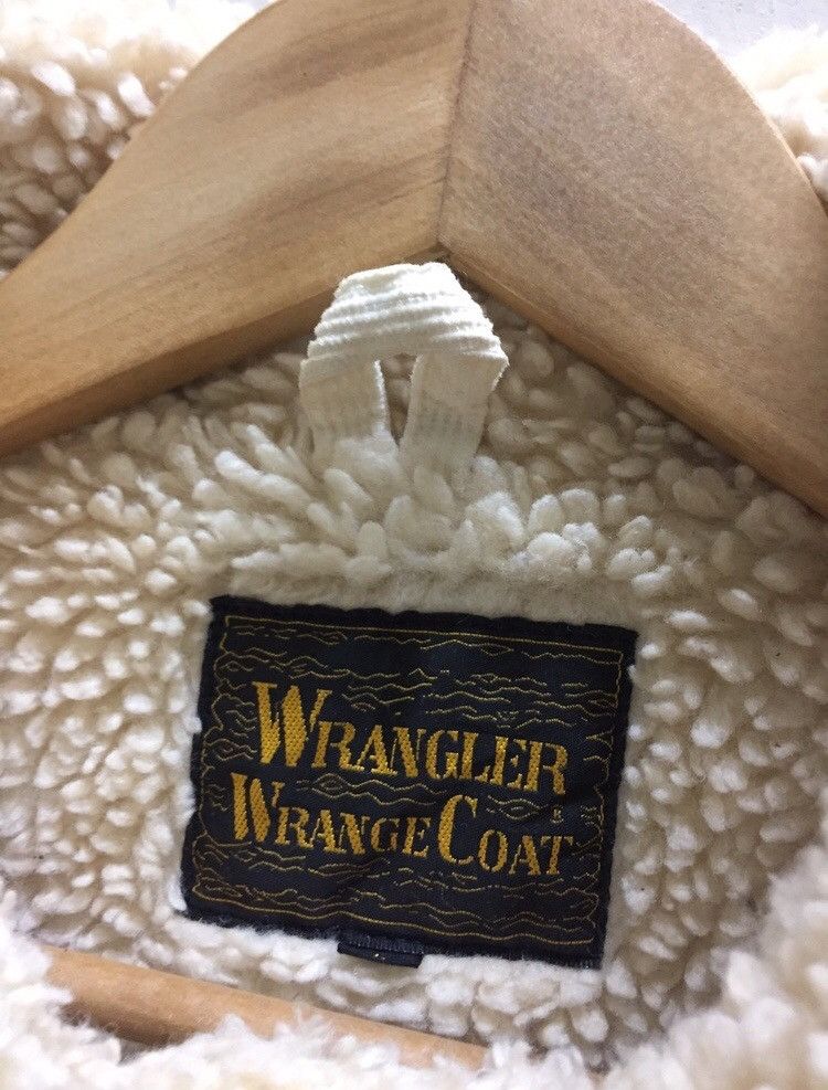 Vintage Vintage wrangler coat sheep coat corduroy sherpa Jacket Size US L / EU 52-54 / 3 - 3 Thumbnail
