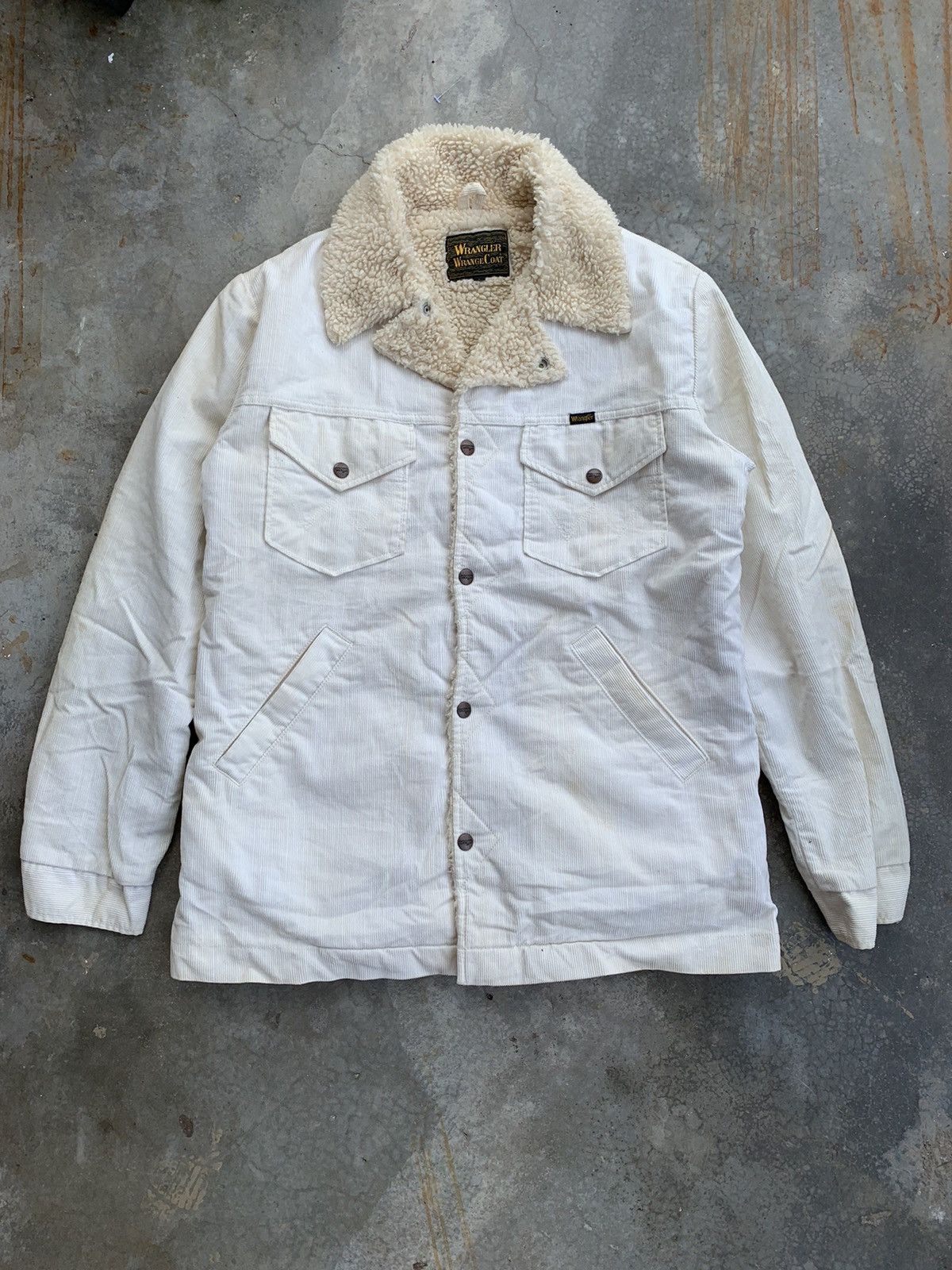 Vintage Vintage wrangler coat sheep coat corduroy sherpa Jacket Size US L / EU 52-54 / 3 - 1 Thumbnail