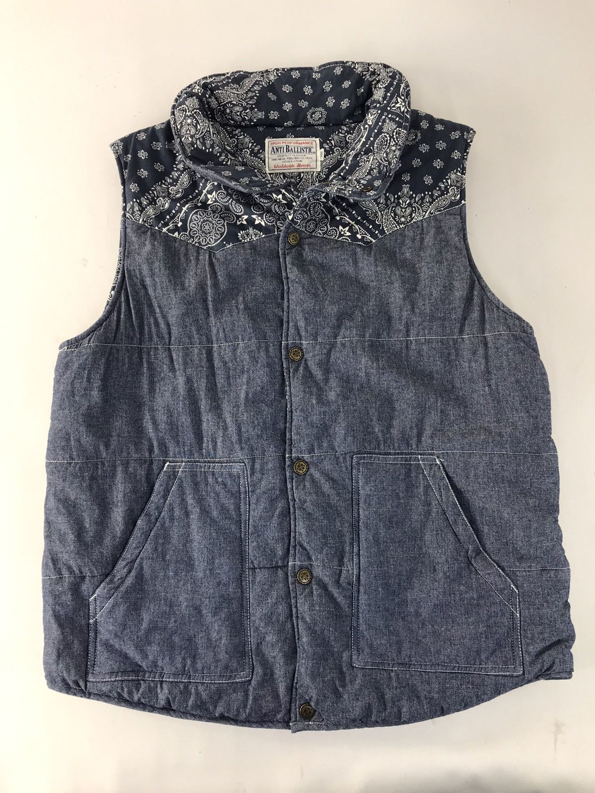 Japanese Brand × Vintage Vintage Vest Anti Ballistic Puffer Design Paisley Art Size US M / EU 48-50 / 2 - 3 Thumbnail