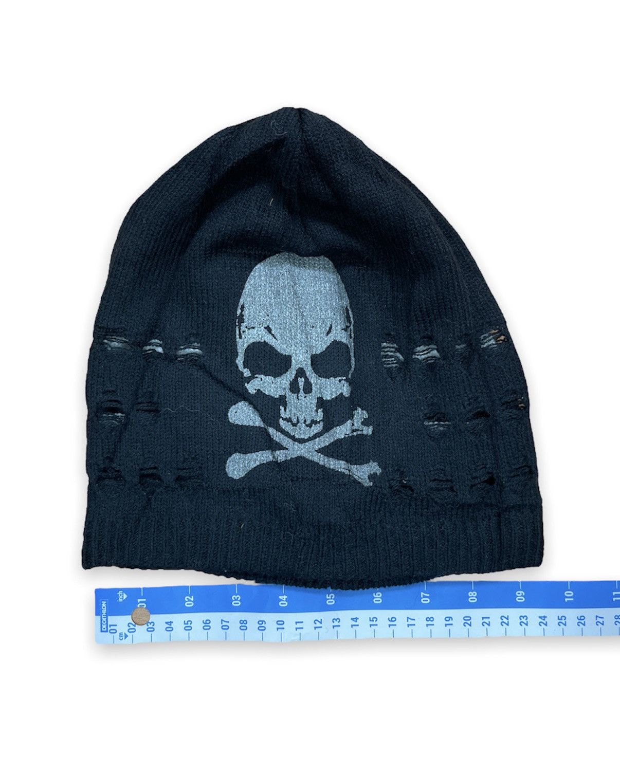 Japanese Brand Distressed Skulls Reversible Beanie Hats Snow Caps Size ONE SIZE - 11 Thumbnail