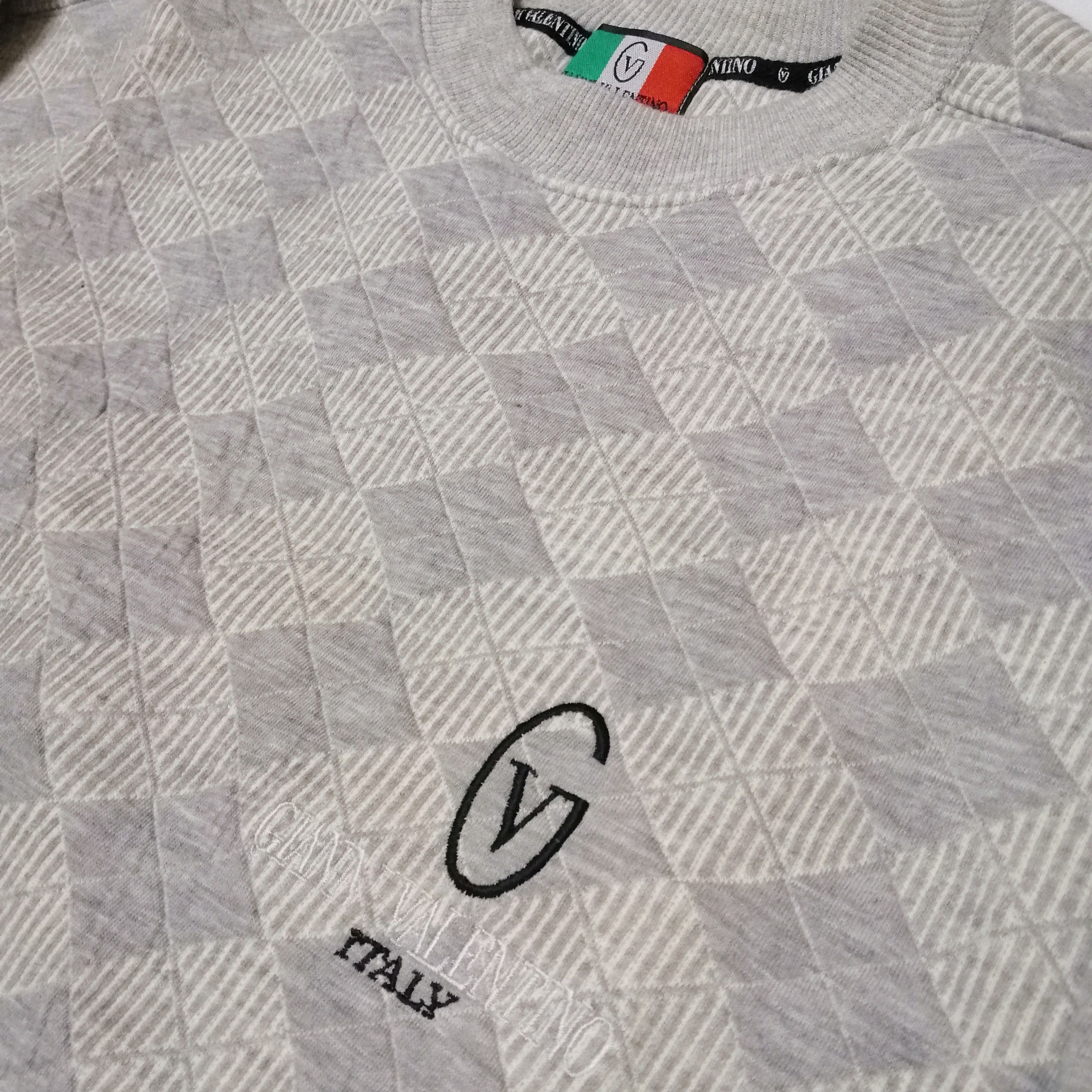 Gianni Valentino 🔥Vintage 90s Gianni Valentino quilted diamond sweatshirt Size US M / EU 48-50 / 2 - 1 Thumbnail
