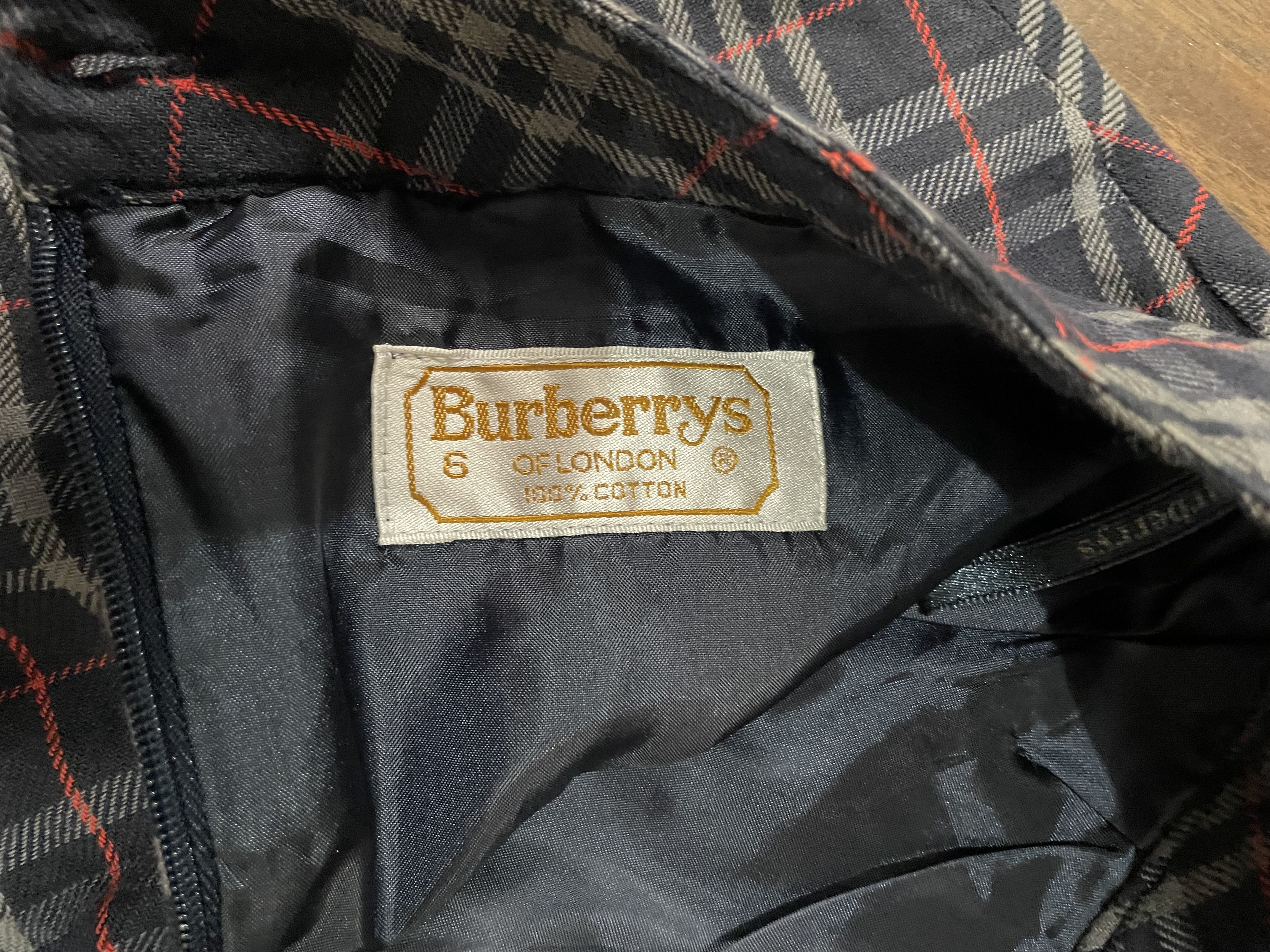 Burberry Vintage Burberry Plaid Mini Skirt Size 24" / US 00 / IT 34 - 6 Thumbnail