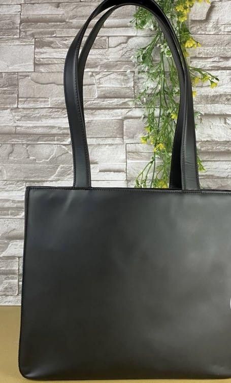 Chanel Chanel Vintage Tote Size ONE SIZE - 2 Thumbnail
