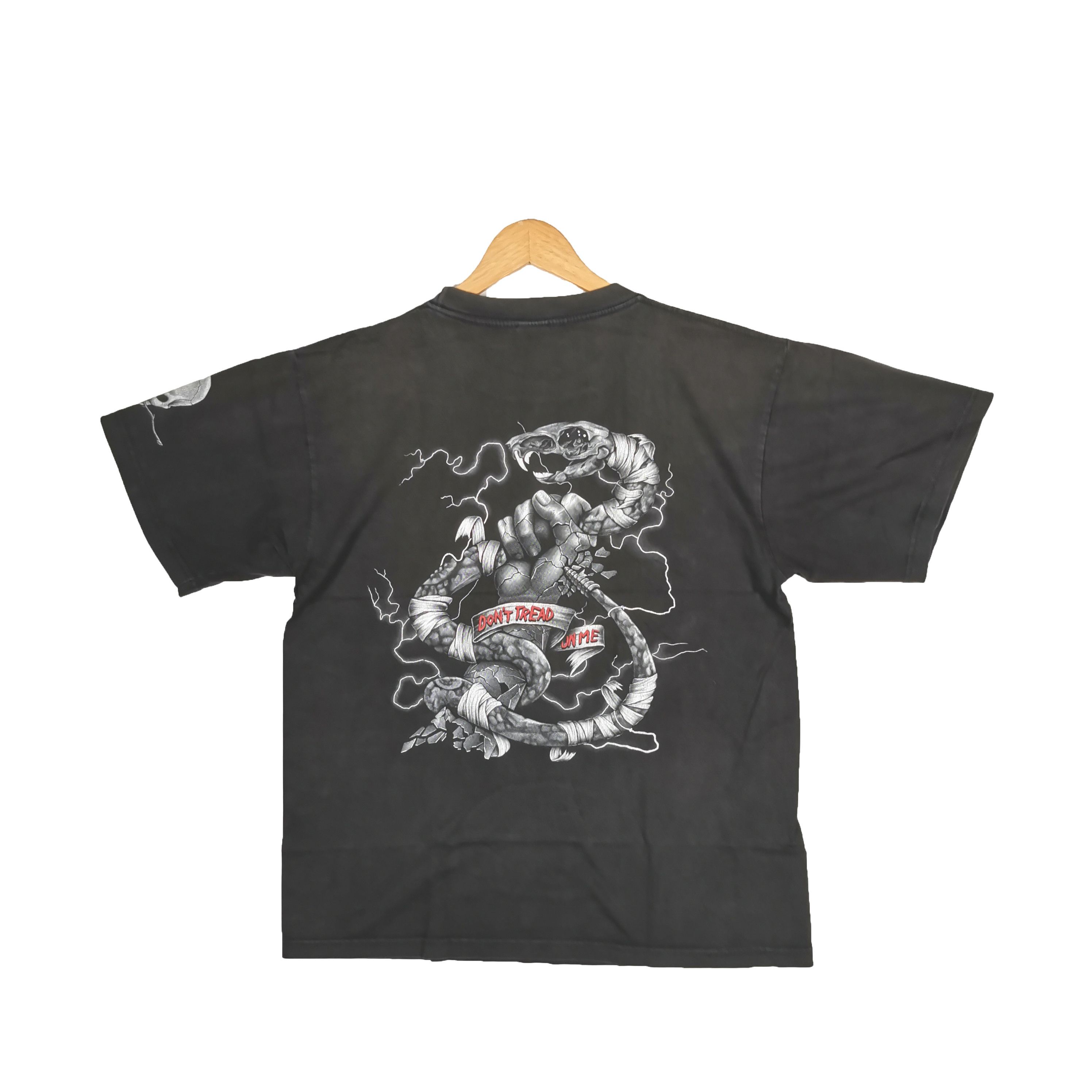 Japanese Brand Don't Tread On Me T shirt Skull Snake Japanese Tees BS17764 Size US M / EU 48-50 / 2 - 1 Thumbnail