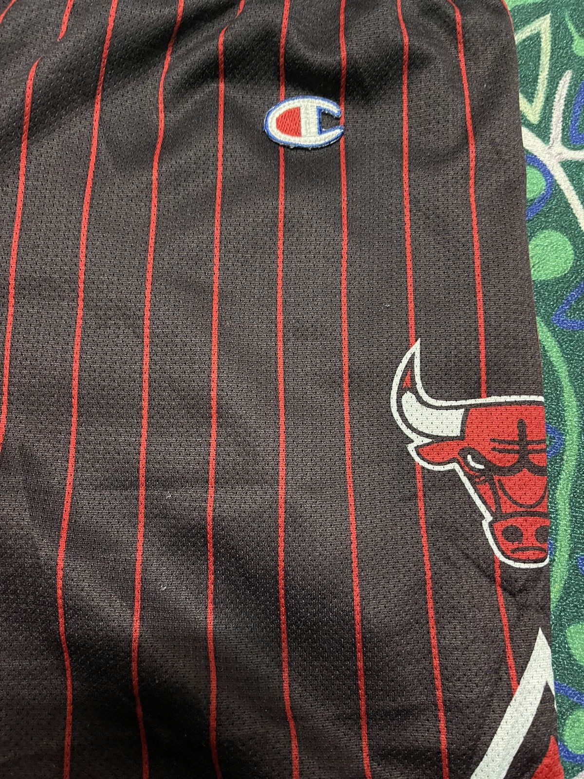 Champion Vintage chicago bull pants by champion Size US 37 - 6 Thumbnail