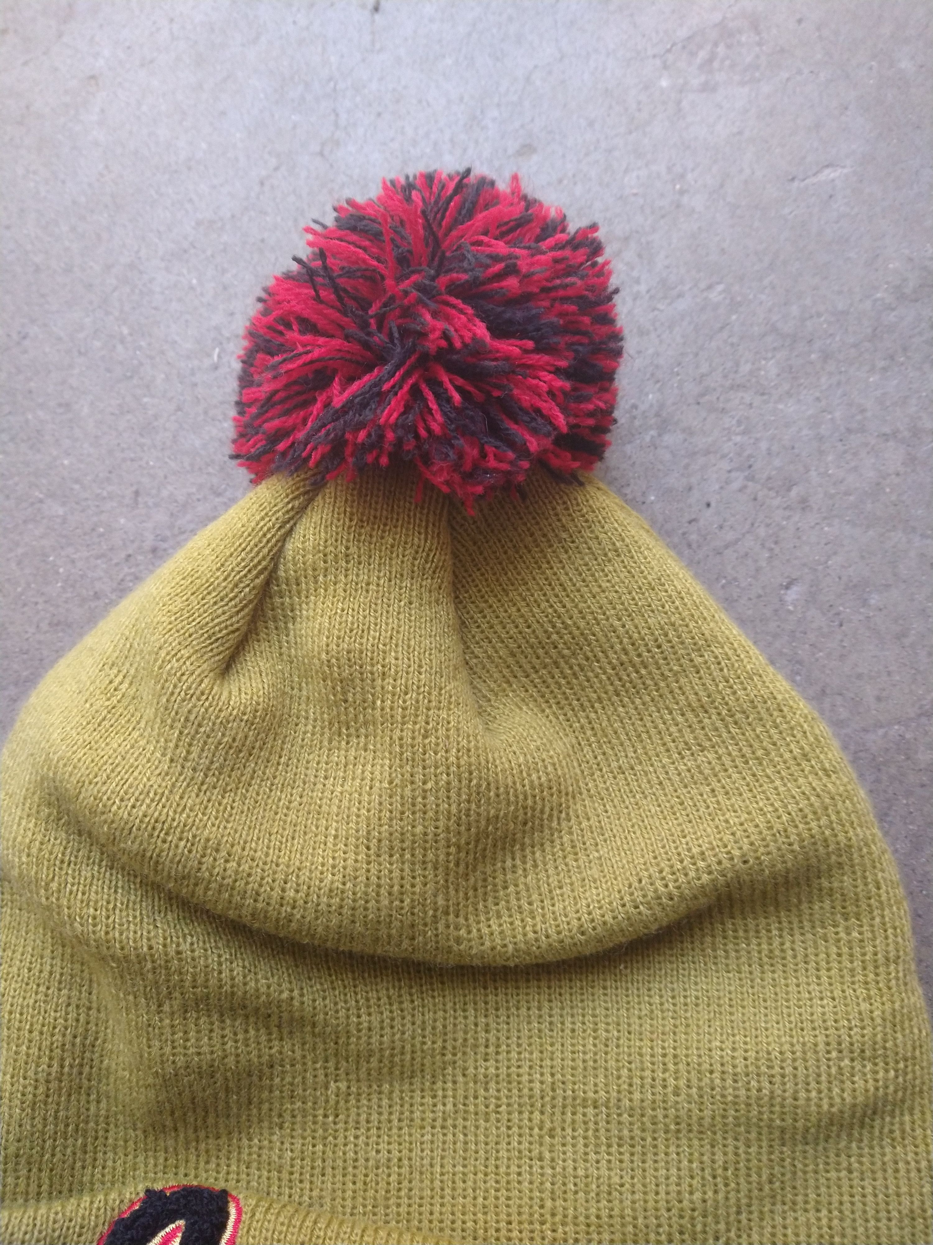 New Era × Supreme Supreme x New Era Beanie Pompom Script Logo Green Acrylic Size ONE SIZE - 4 Thumbnail