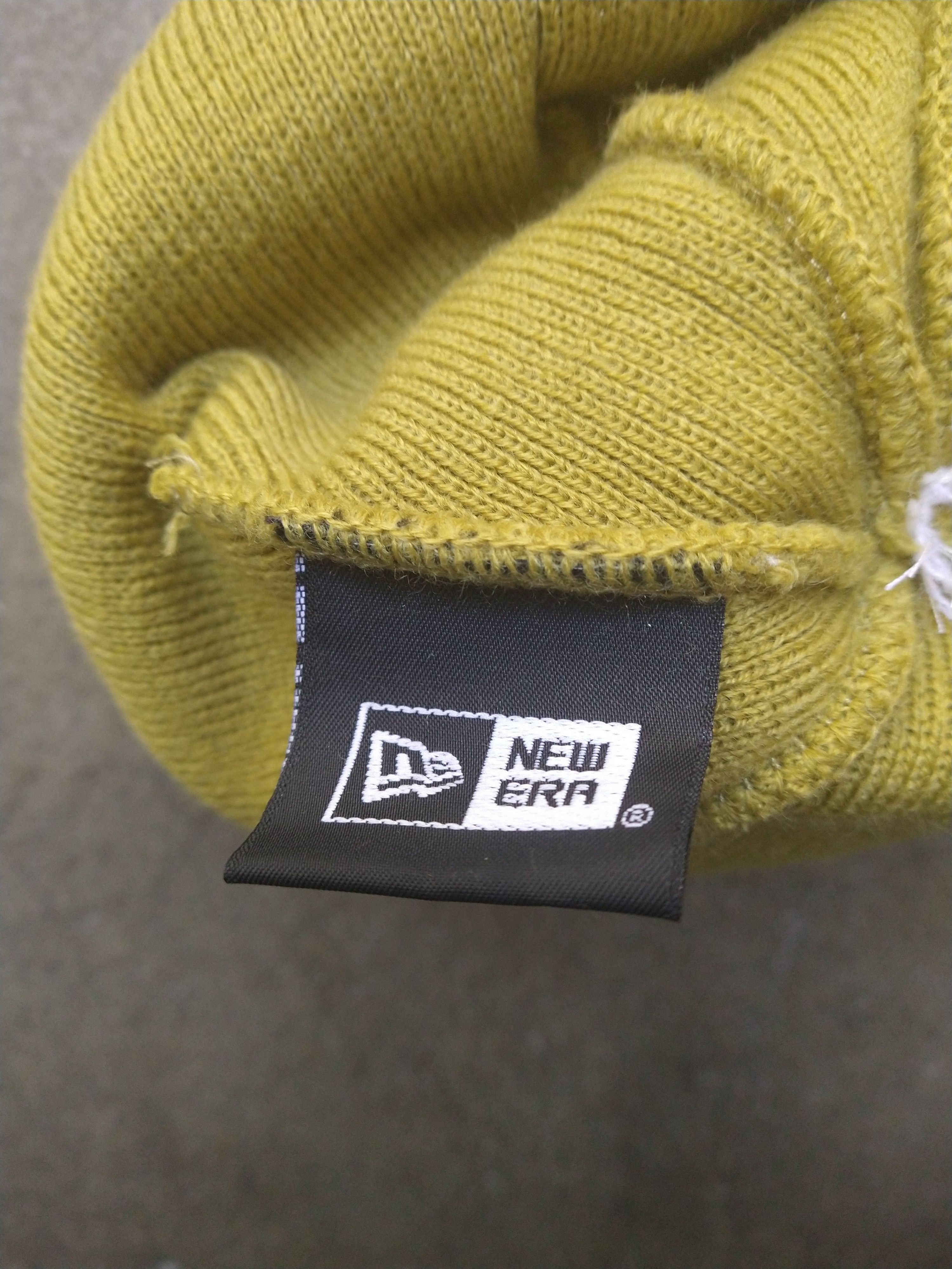 New Era × Supreme Supreme x New Era Beanie Pompom Script Logo Green Acrylic Size ONE SIZE - 8 Thumbnail