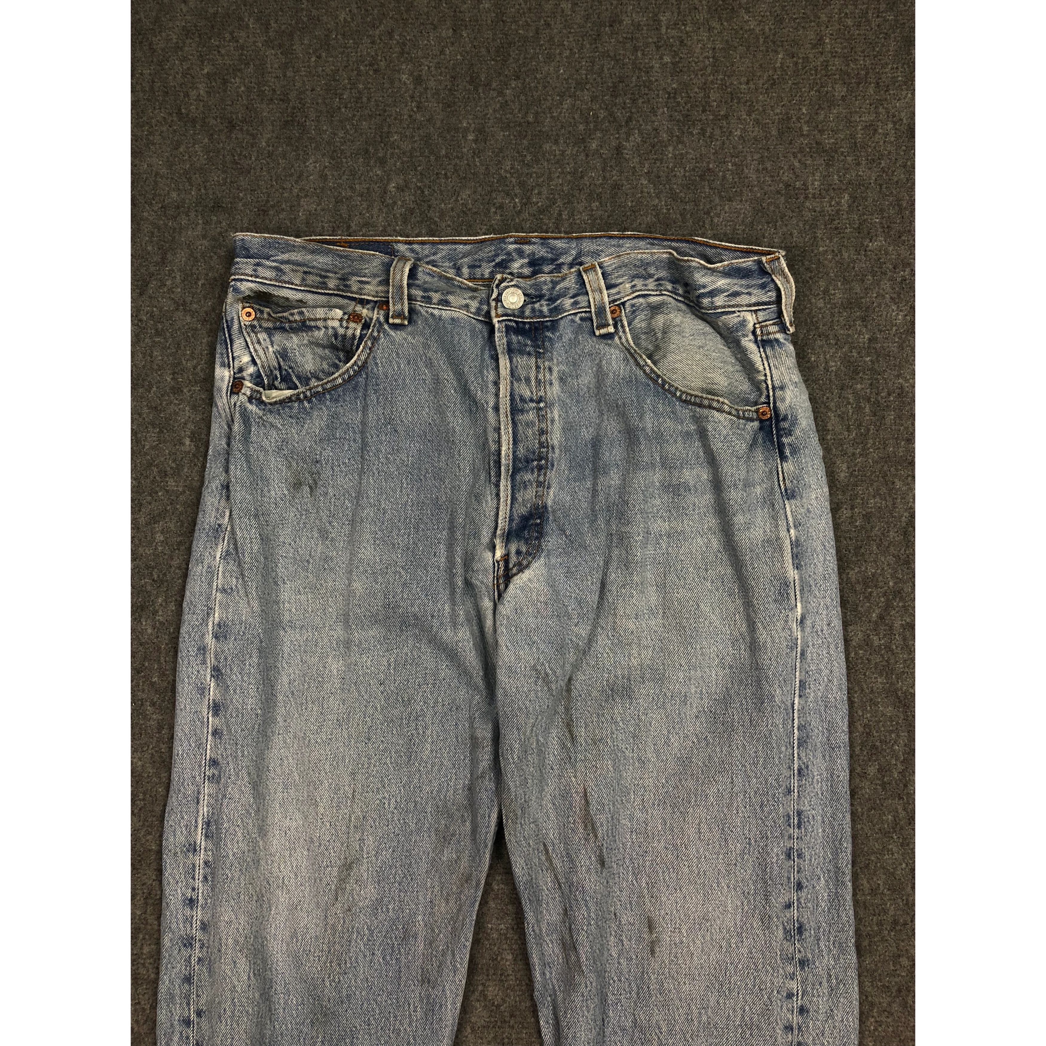 Levi's Vintage Levis 501 Faded Lightwash Jeans Pant DP0107 Size US 34 / EU 50 - 3 Thumbnail