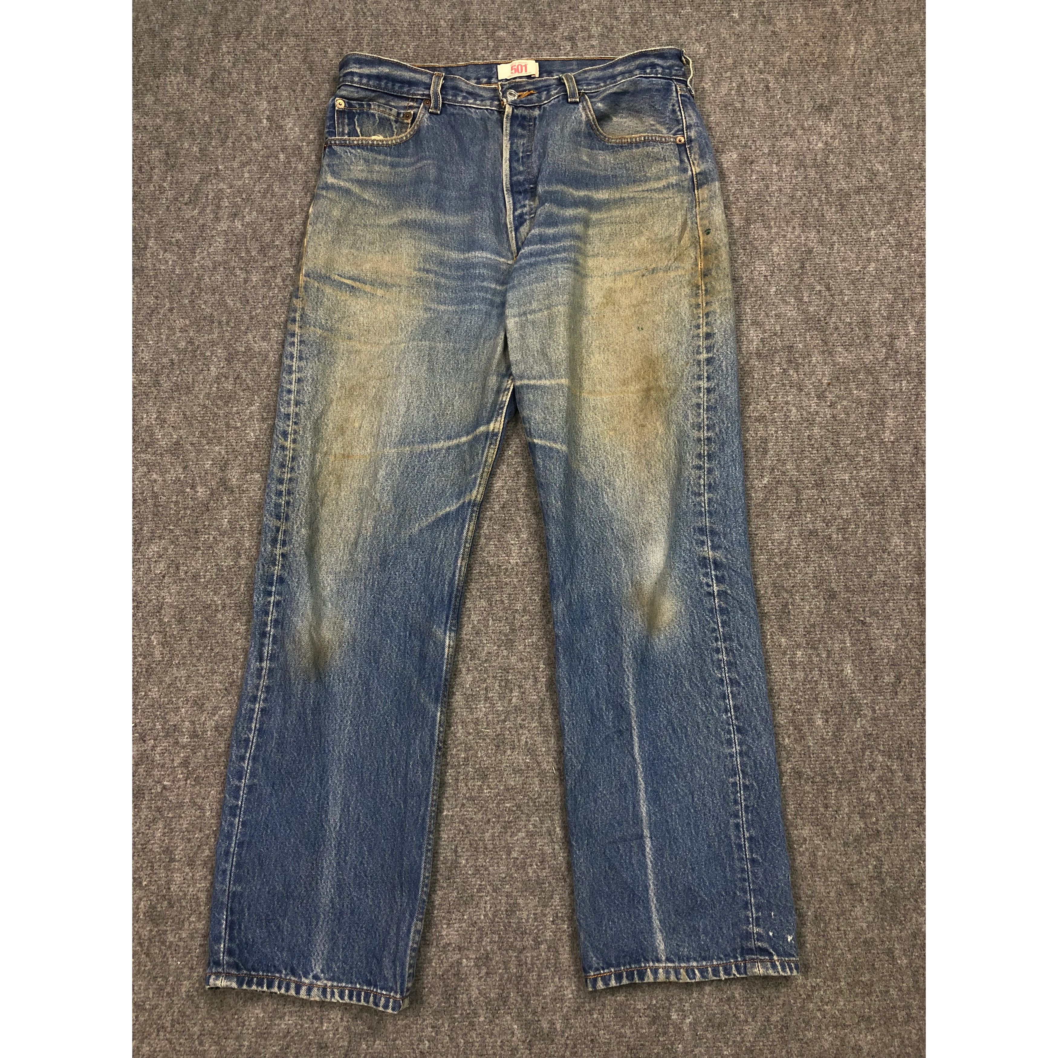 Levi's Vintage Levis 501 Faded Lightwash Jeans DP0101 Size US 34 / EU 50 - 1 Thumbnail