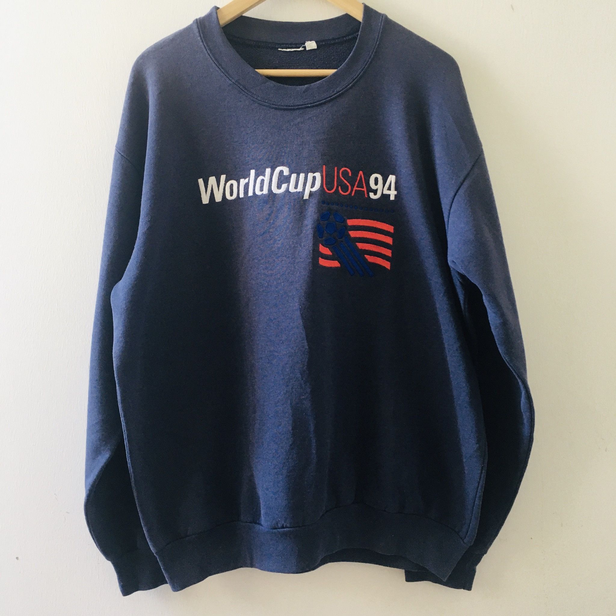 Vintage Vintage x USA 1994 World Cup Embroidery Big Logo Spellout Size US L / EU 52-54 / 3 - 1 Thumbnail