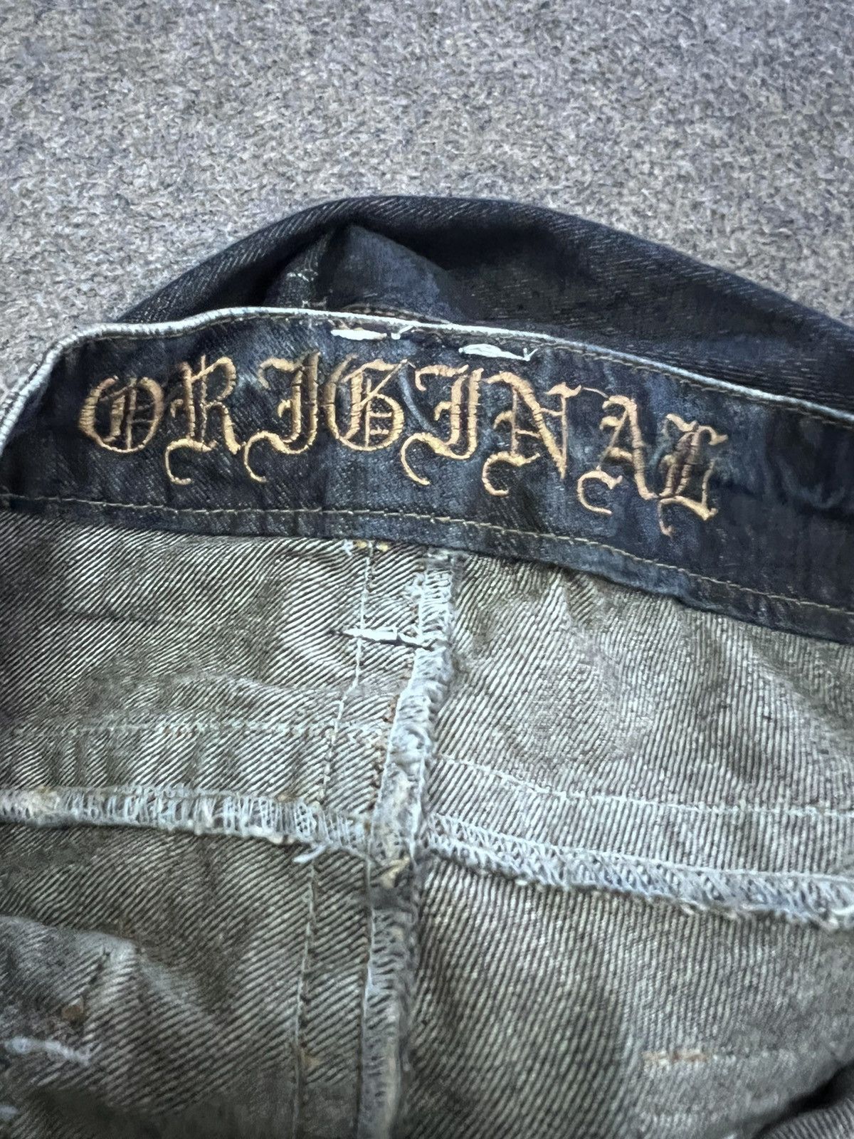 Japanese Brand FLARED 🔥Thrashed RIPPED ORIGINAL JEANS DENIM PANTS Size US 35 - 12 Thumbnail