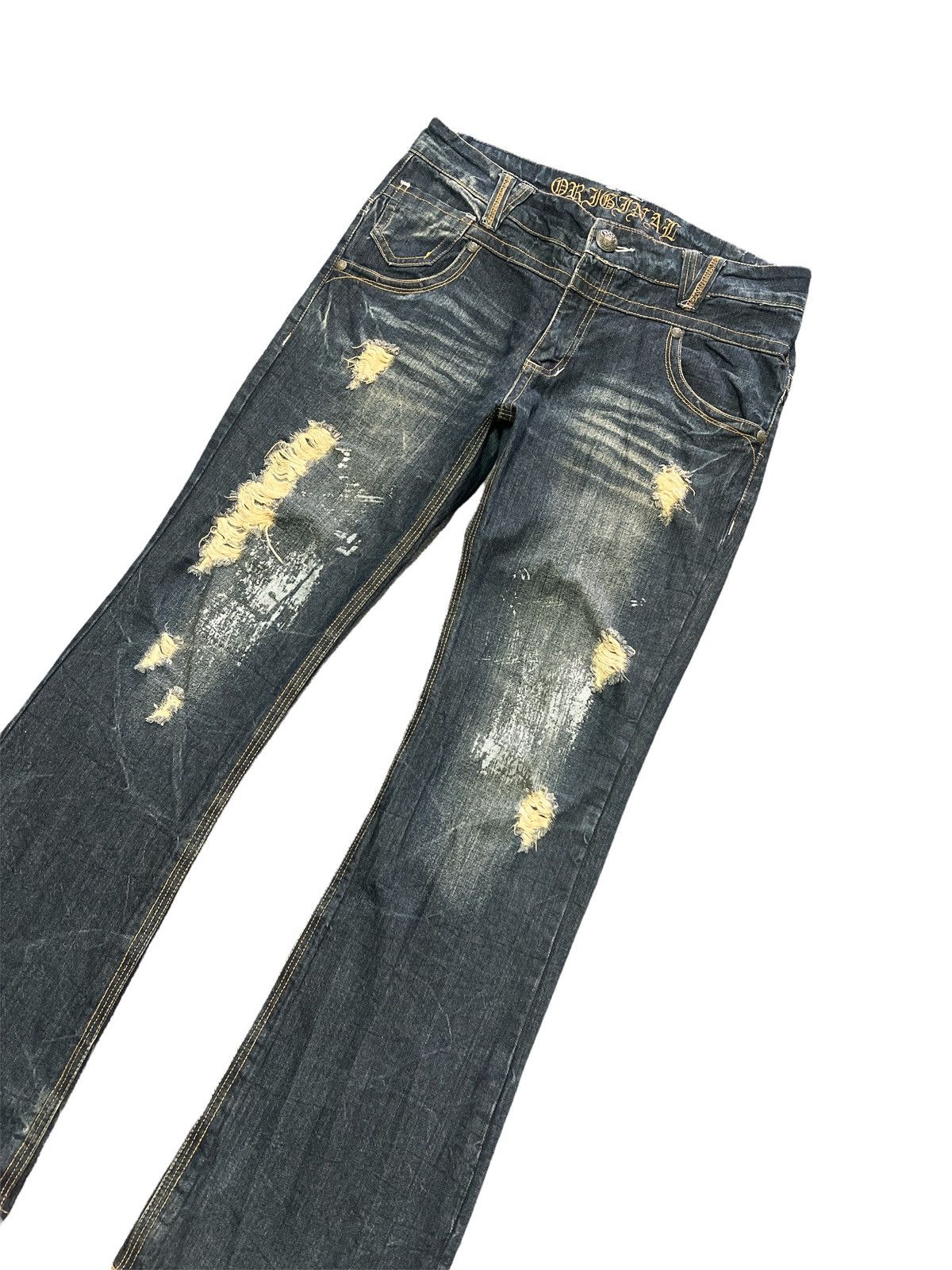 Japanese Brand FLARED 🔥Thrashed RIPPED ORIGINAL JEANS DENIM PANTS Size US 35 - 4 Thumbnail