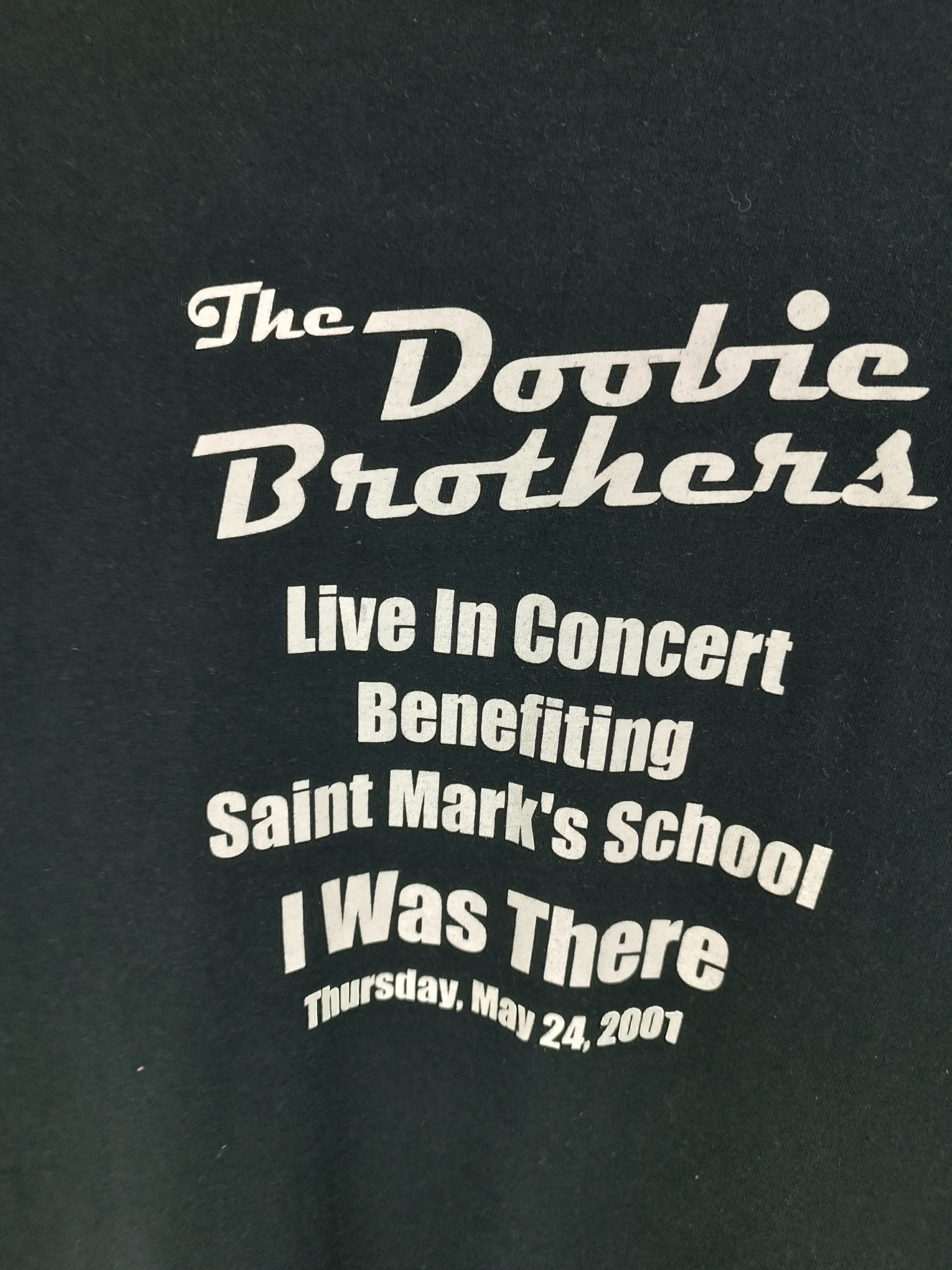 Band Tees VINTAGE '01 DOOBIE BROTHERS LIVE IN CONCERT TEE Size US XL / EU 56 / 4 - 11 Thumbnail