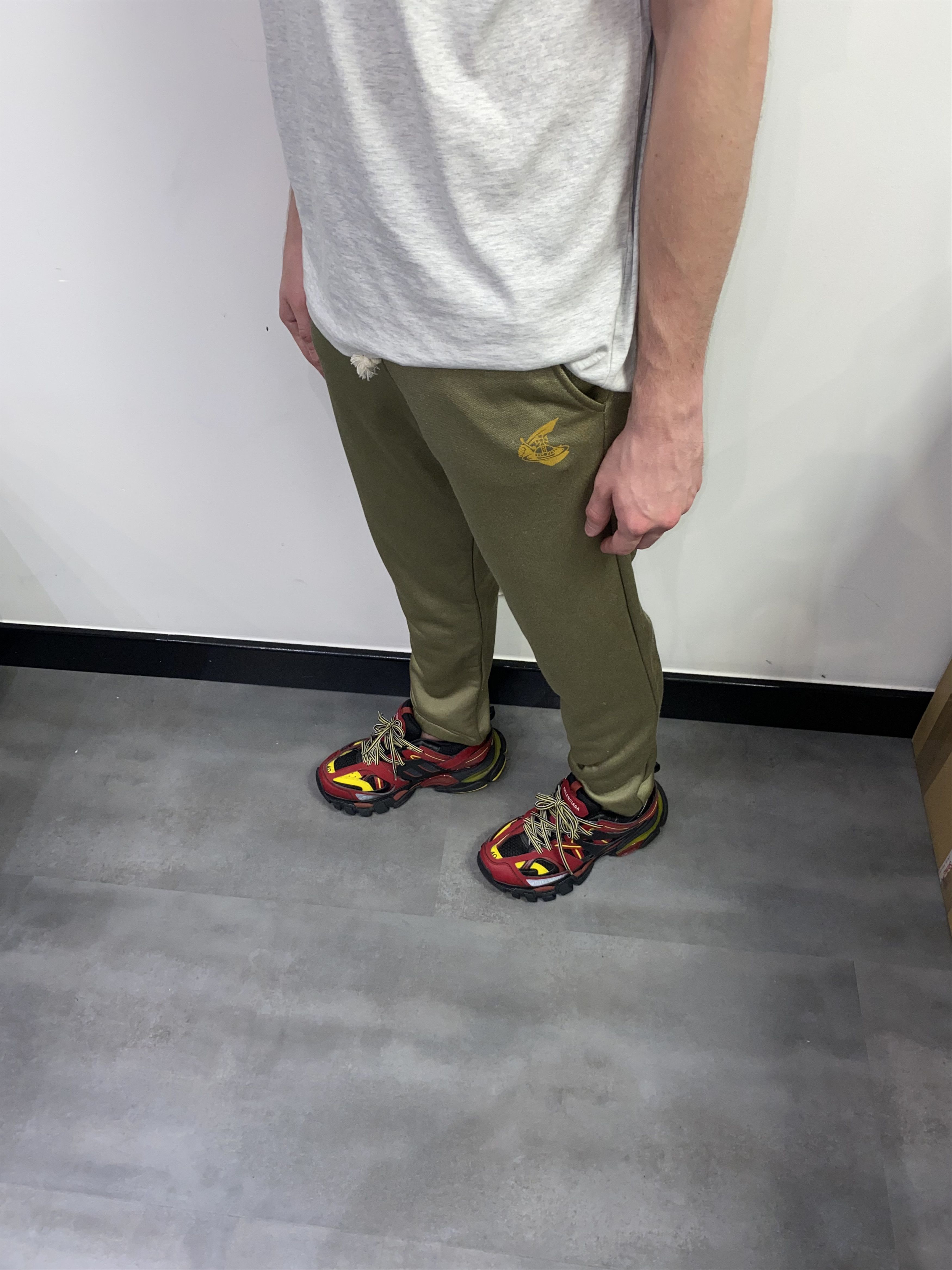 Vivienne Westwood DSWT! Vivienne Westwood Small Logo Shine Green Joggers Size US 30 / EU 46 - 7 Thumbnail