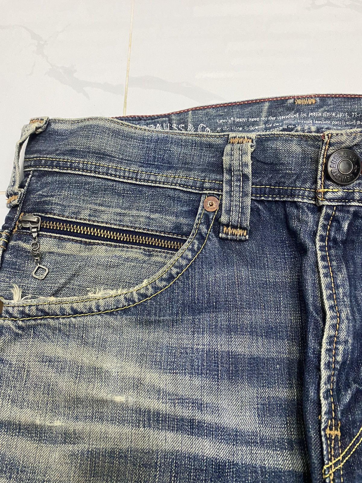 Hysteric Glamour × Levi's VINTAGE LEVIS 502 DISTRESSED BAGGY DENIM JEANS Size US 36 / EU 52 - 10 Thumbnail