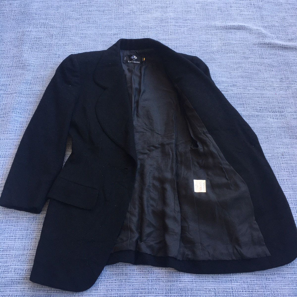 Karl Lagerfeld vintage wool blazer Size US M / EU 48-50 / 2 - 5 Thumbnail