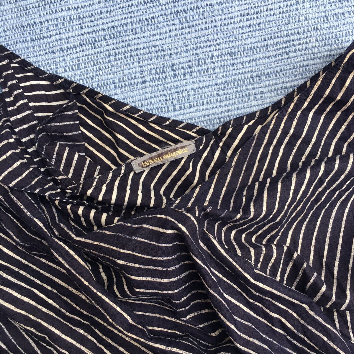 Issey Miyake vintage 80s issey miyake assymetrical indigo top Size US M / EU 48-50 / 2 - 2 Thumbnail