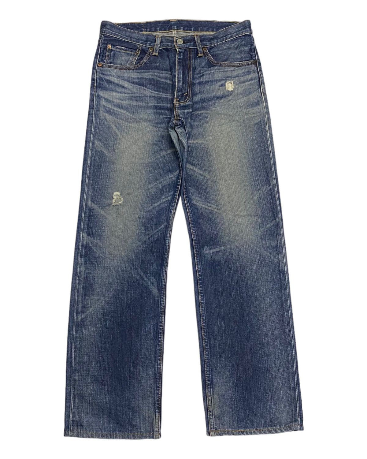Levi's VINTAGE LEVIS 702 DISTRESSED DENIM JEANS Size US 32 / EU 48 - 1 Thumbnail