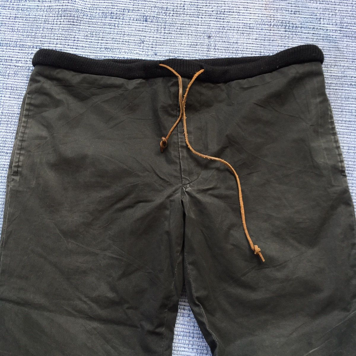 RIPVANWINKLE cotton oil coating pants Size US 30 / EU 46 - 2 Thumbnail