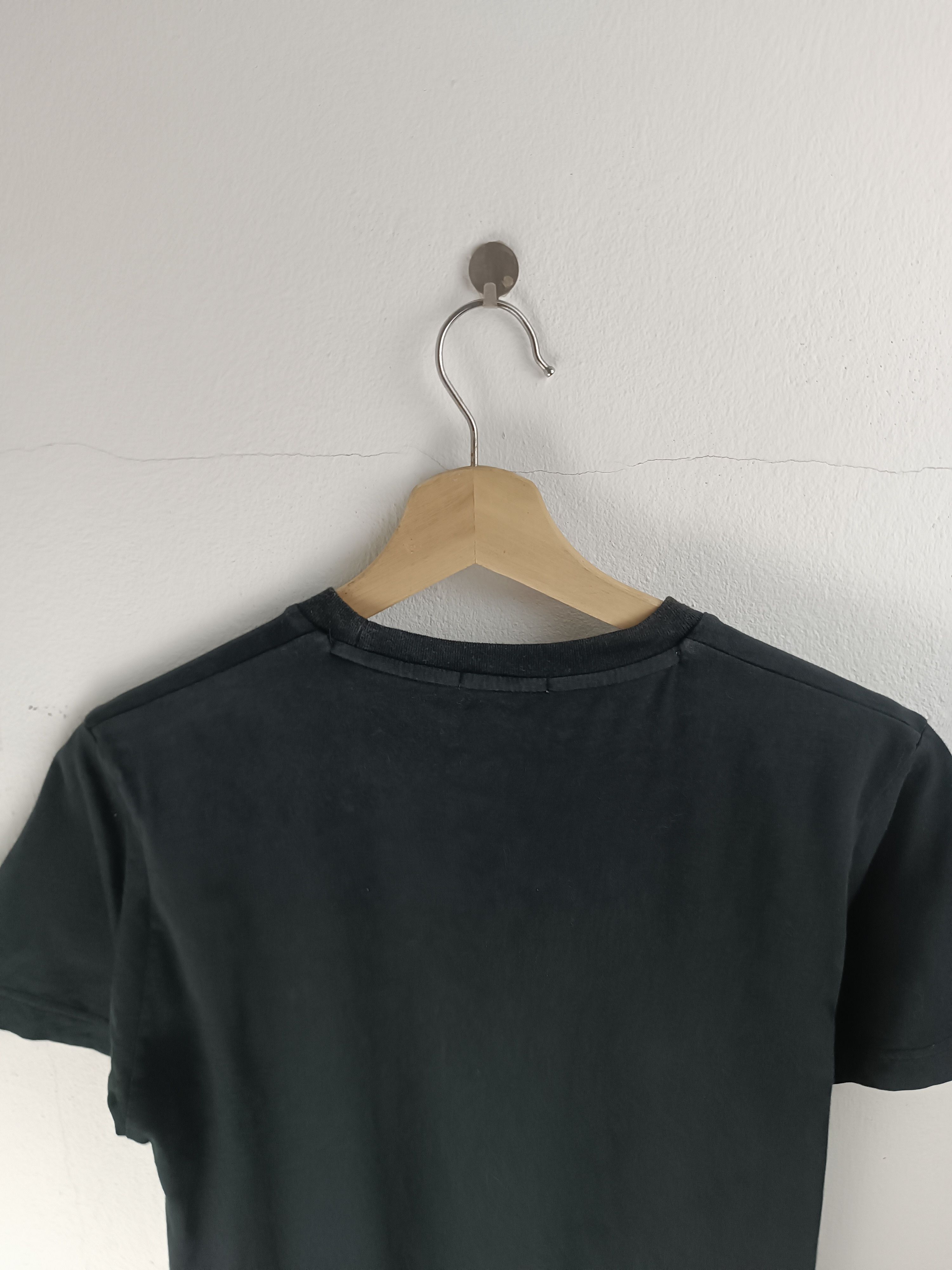 One Piece ONE PIECE 'FIRE FIST ACE' UNIQLO ANIME MANGE ART TEE Size US S / EU 44-46 / 1 - 13 Thumbnail