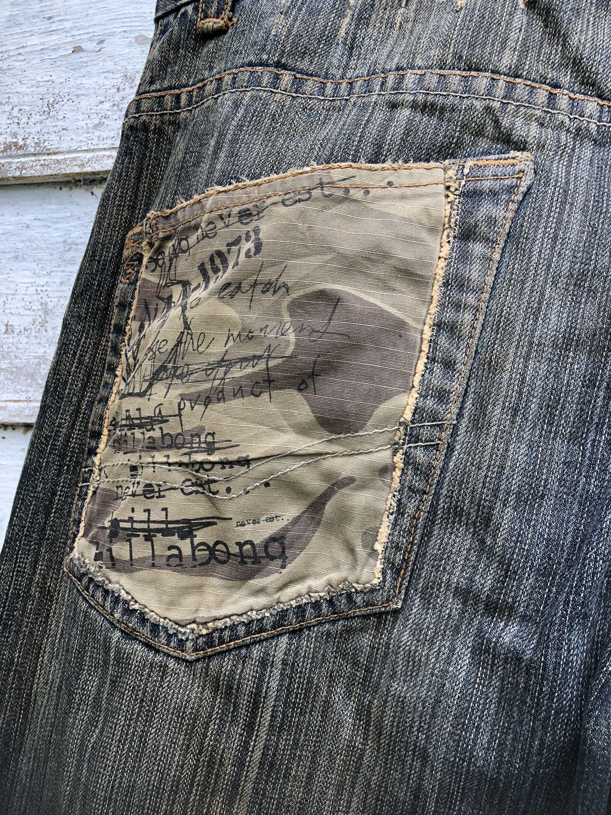 Billabong Billabong Distressed Flare Denim Rusty Bleach Size US 30 / EU 46 - 6 Thumbnail