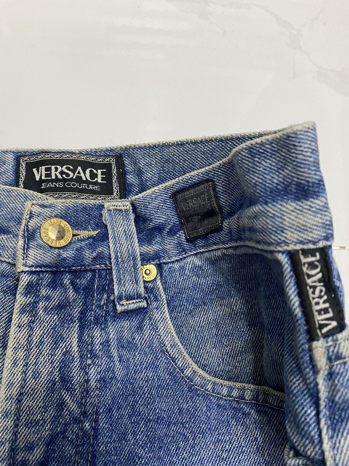 Versace VINTAGE VERSACE JEANS COUTURE BAGGY DENIM JEANS FIT Size US 27 - 11 Thumbnail