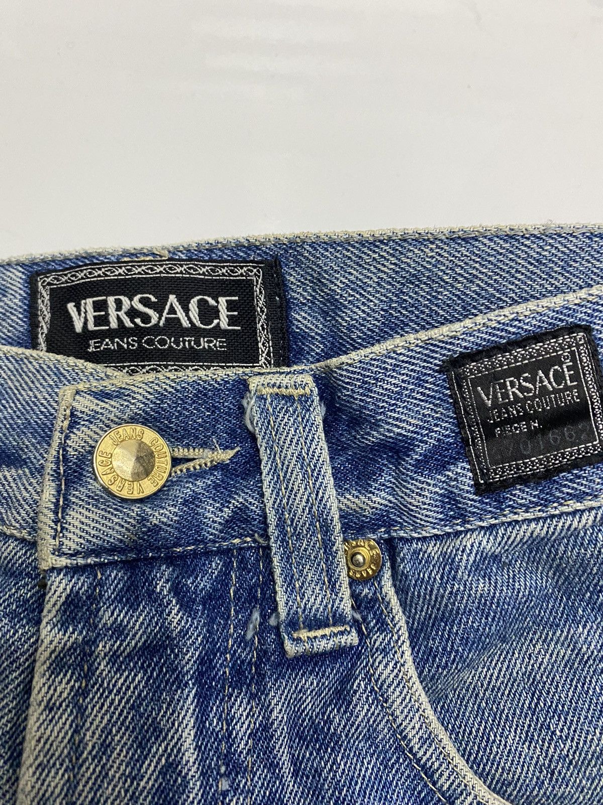 Versace VINTAGE VERSACE JEANS COUTURE BAGGY DENIM JEANS FIT Size US 27 - 10 Thumbnail