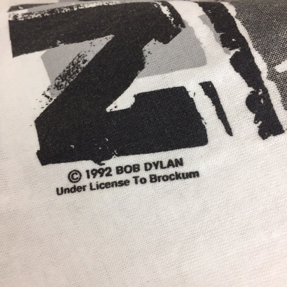 Band Tees Vtg Bob Dylan Japan Tour 1994 Tee©️1992 Brockum Size US L / EU 52-54 / 3 - 17 Thumbnail