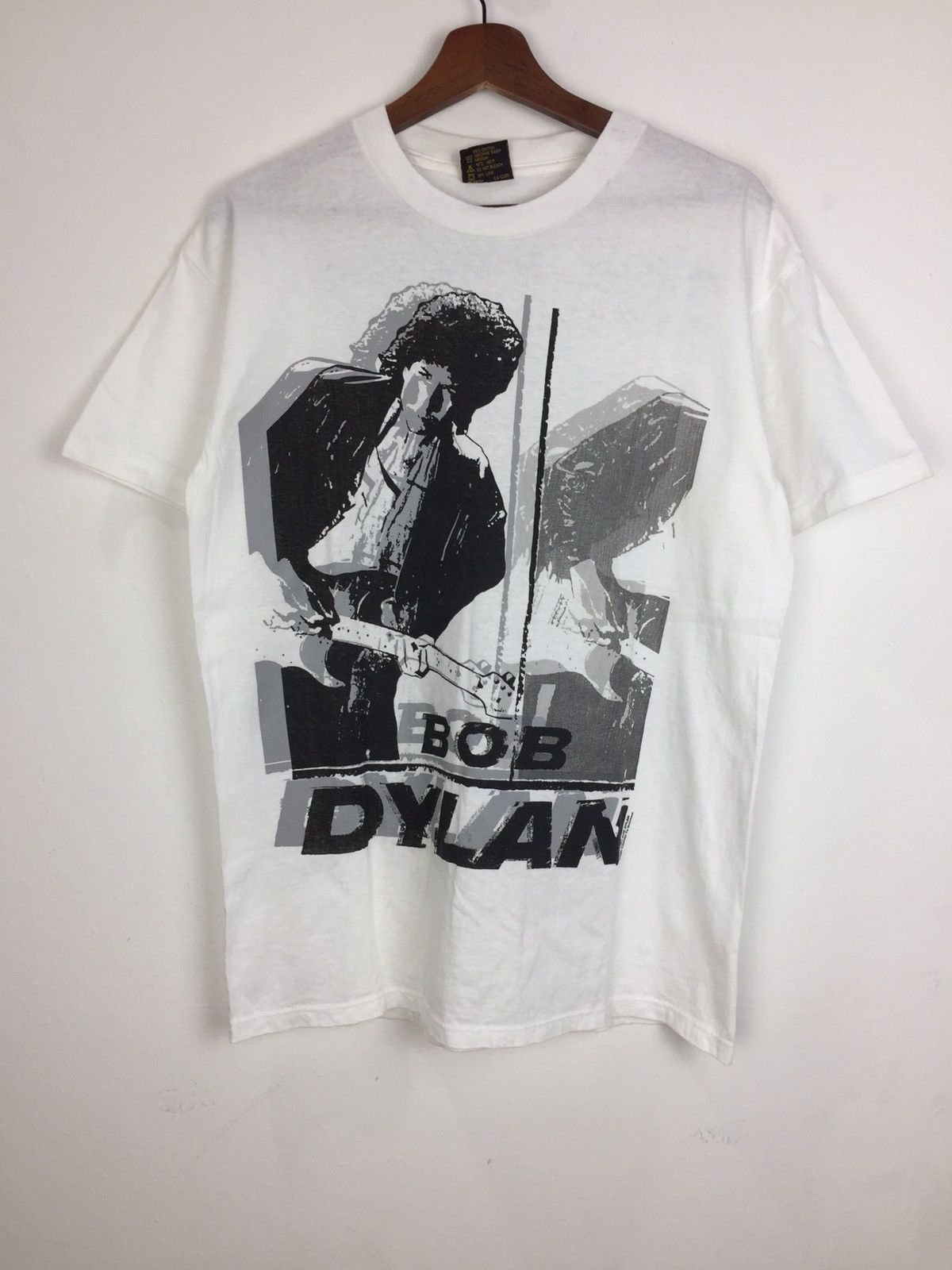 Band Tees Vtg Bob Dylan Japan Tour 1994 Tee©️1992 Brockum Size US L / EU 52-54 / 3 - 1 Thumbnail