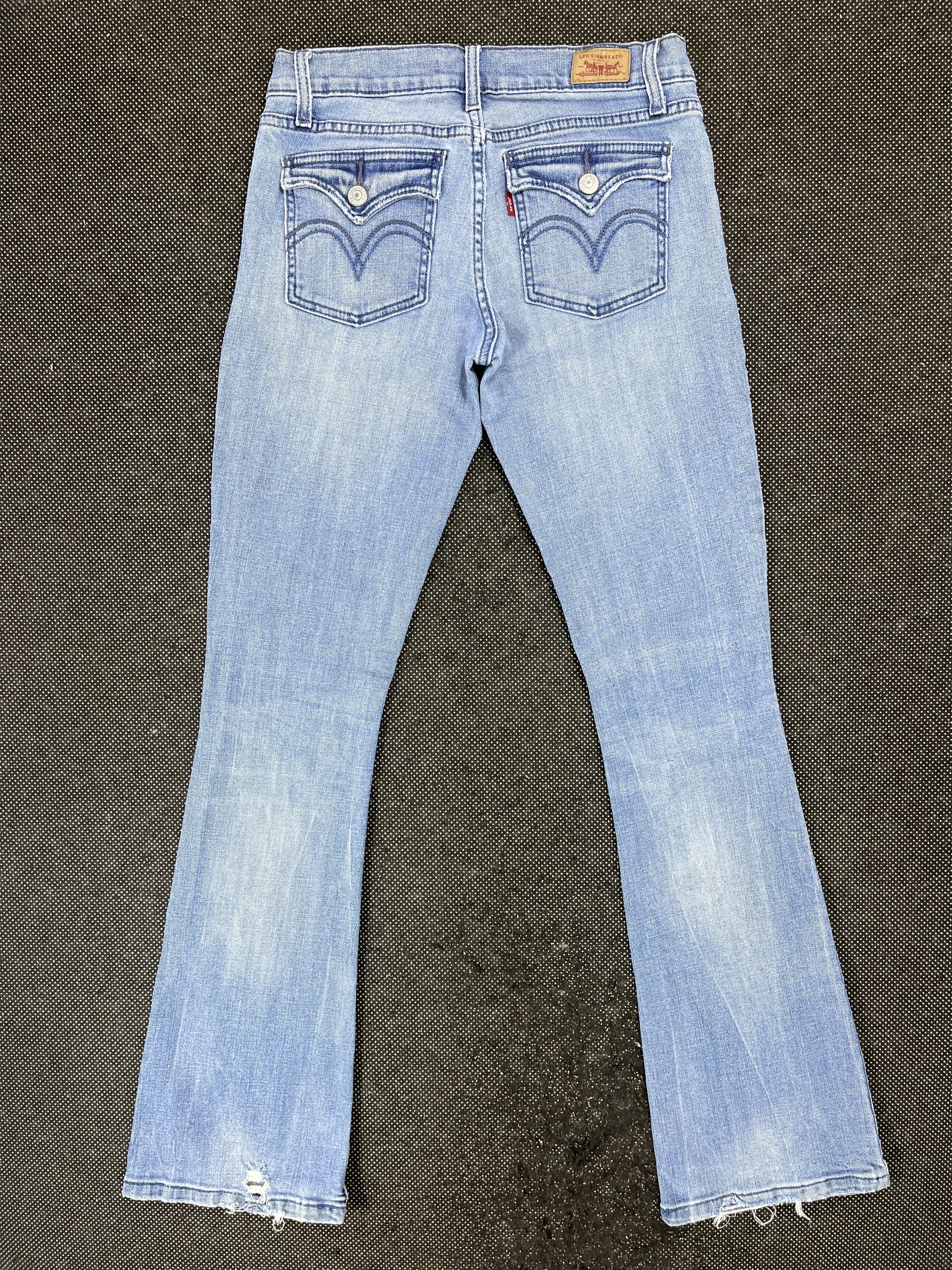 Levi's Vintage Levis 524 Low Flare Jeans JP074 Size 28" / US 6 / IT 42 - 2 Thumbnail