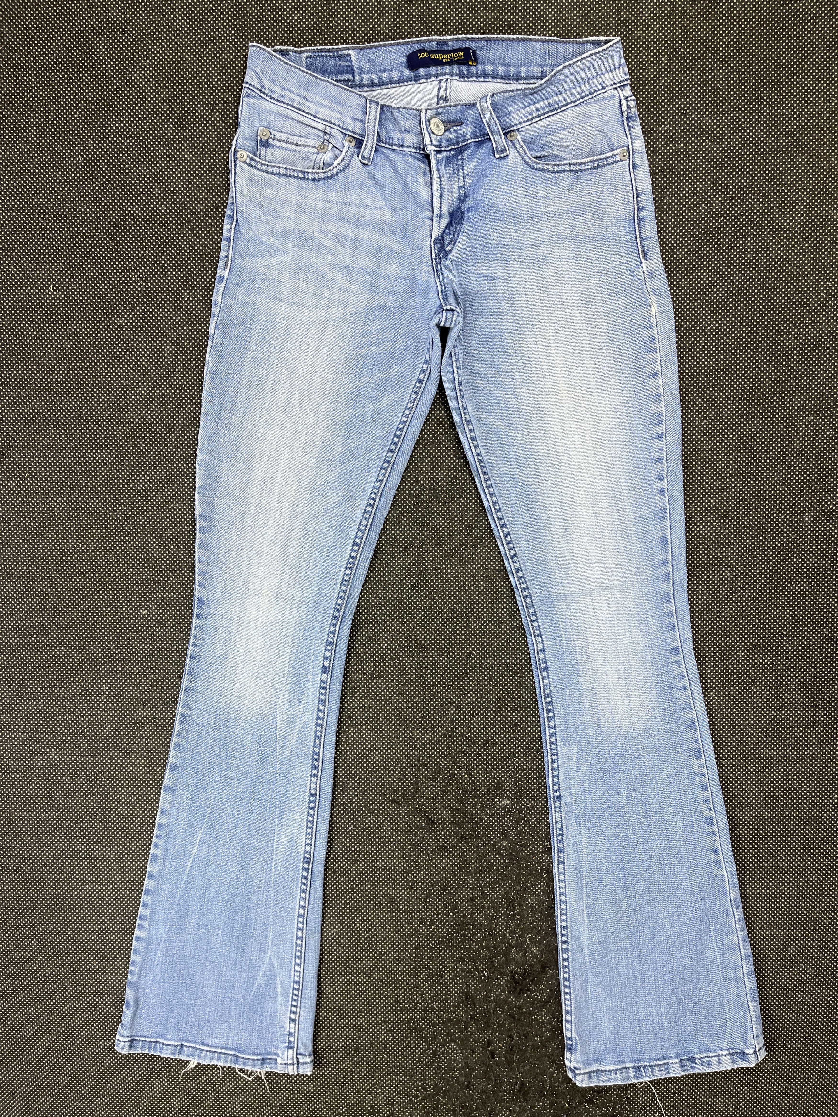 Levi's Vintage Levis 524 Low Flare Jeans JP074 Size 28" / US 6 / IT 42 - 1 Thumbnail